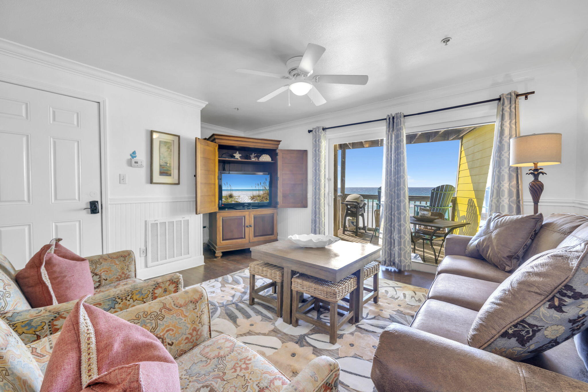 SUNCHASE T/H - Residential