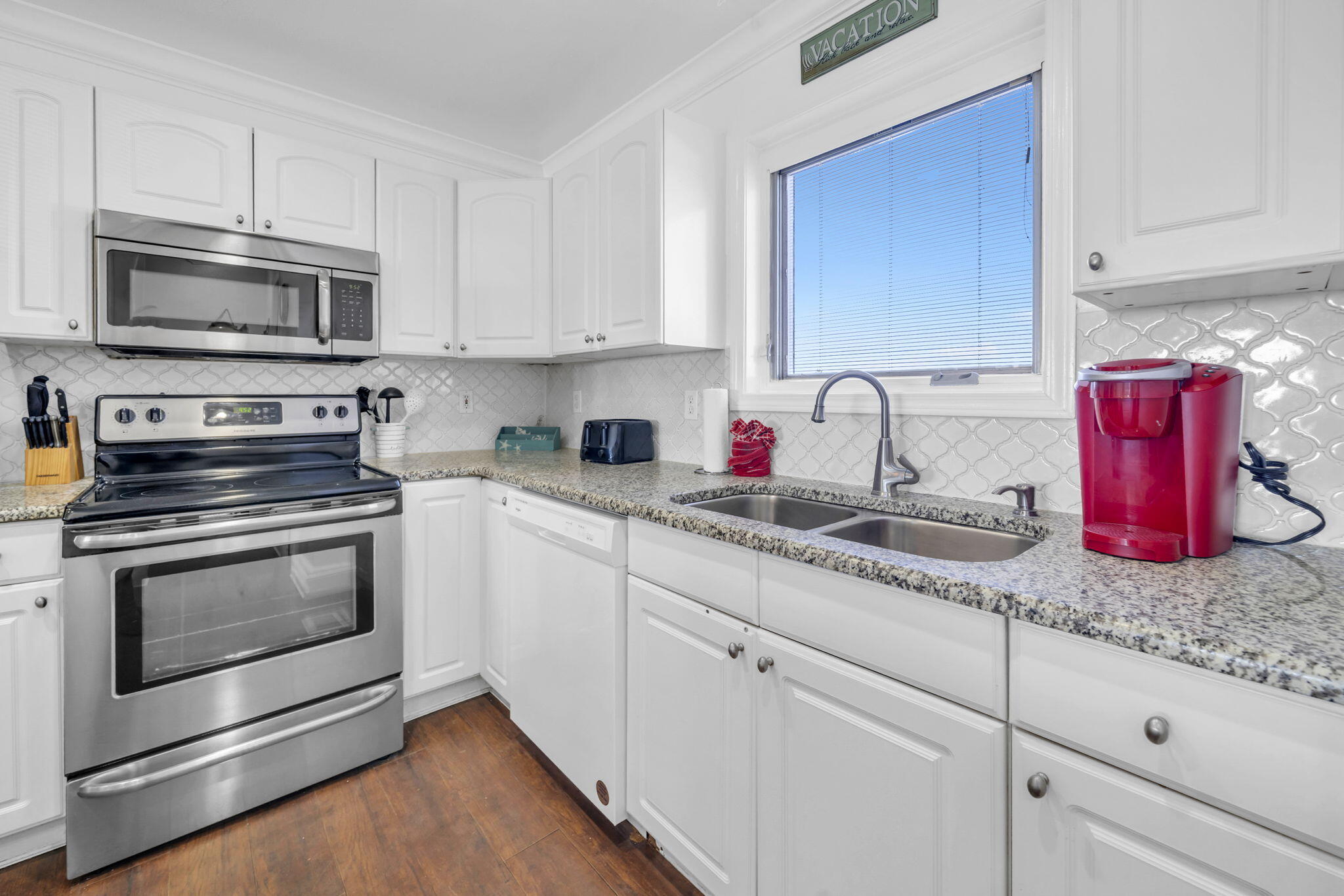 SUNCHASE T/H - Residential