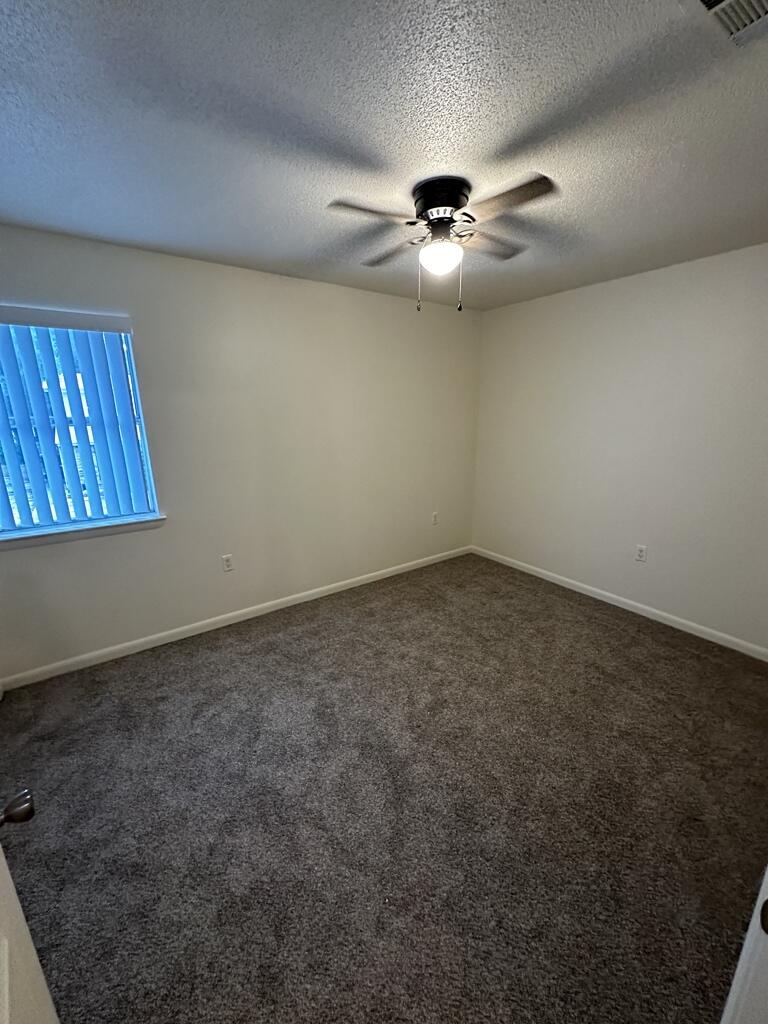 SCOTTWOOD - Residential Lease