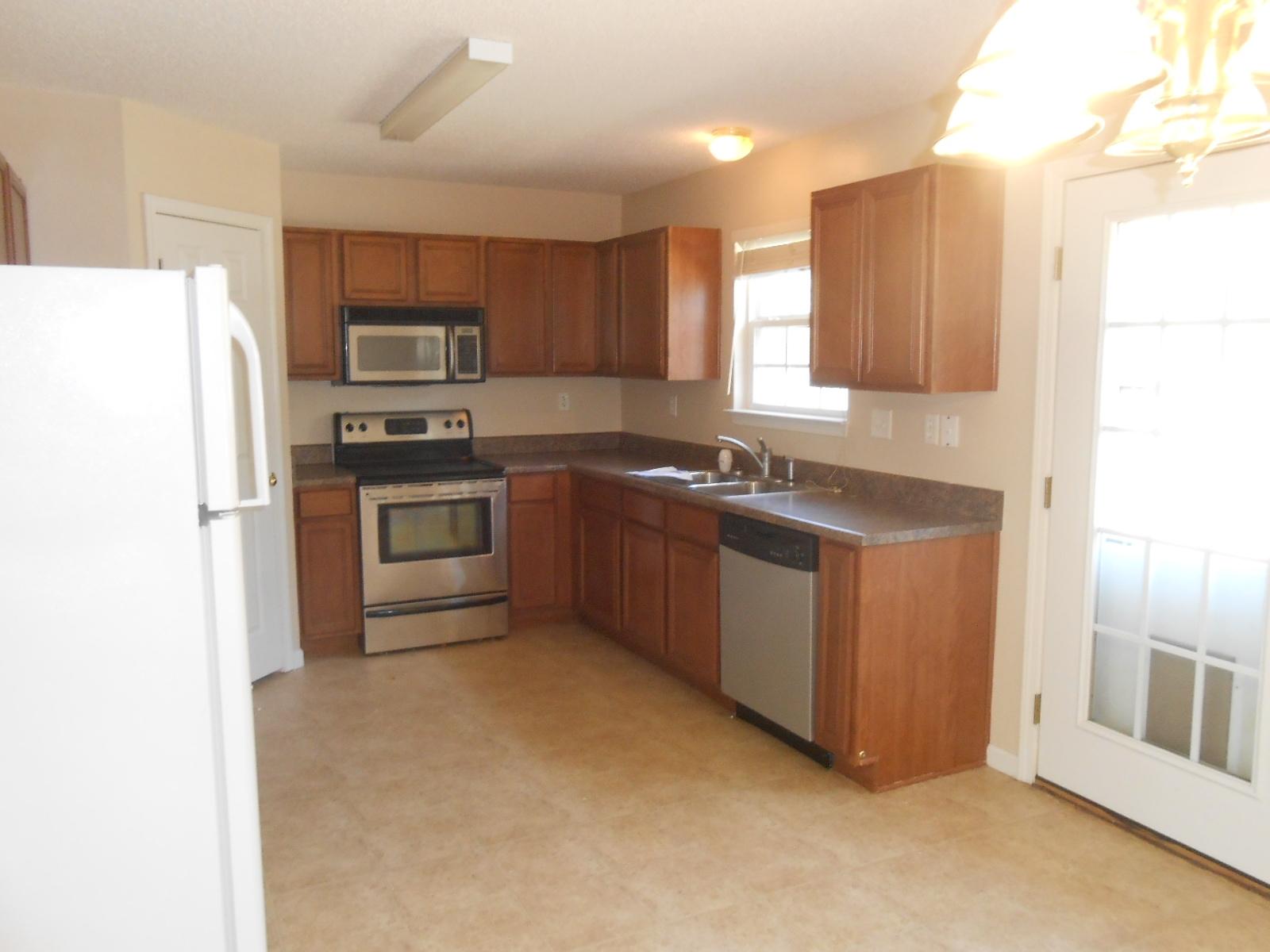 OAKWOOD HILLS UNIT 3 - Residential