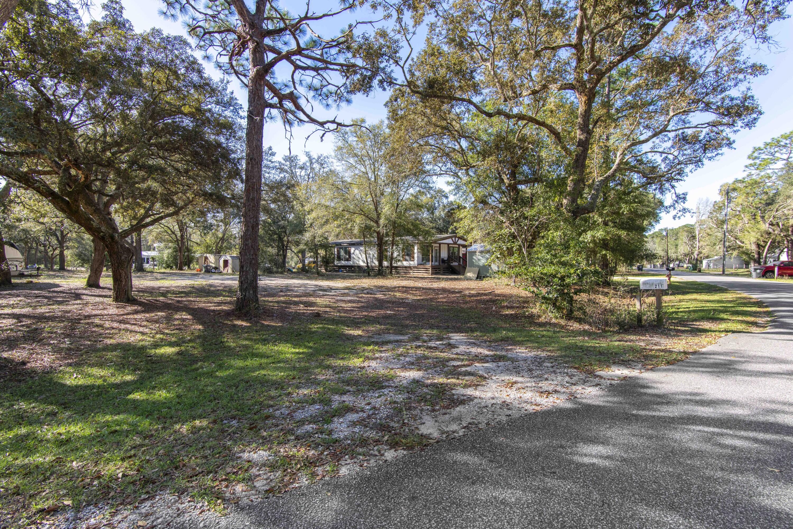 LAIRDS 2ND ADDN - Land