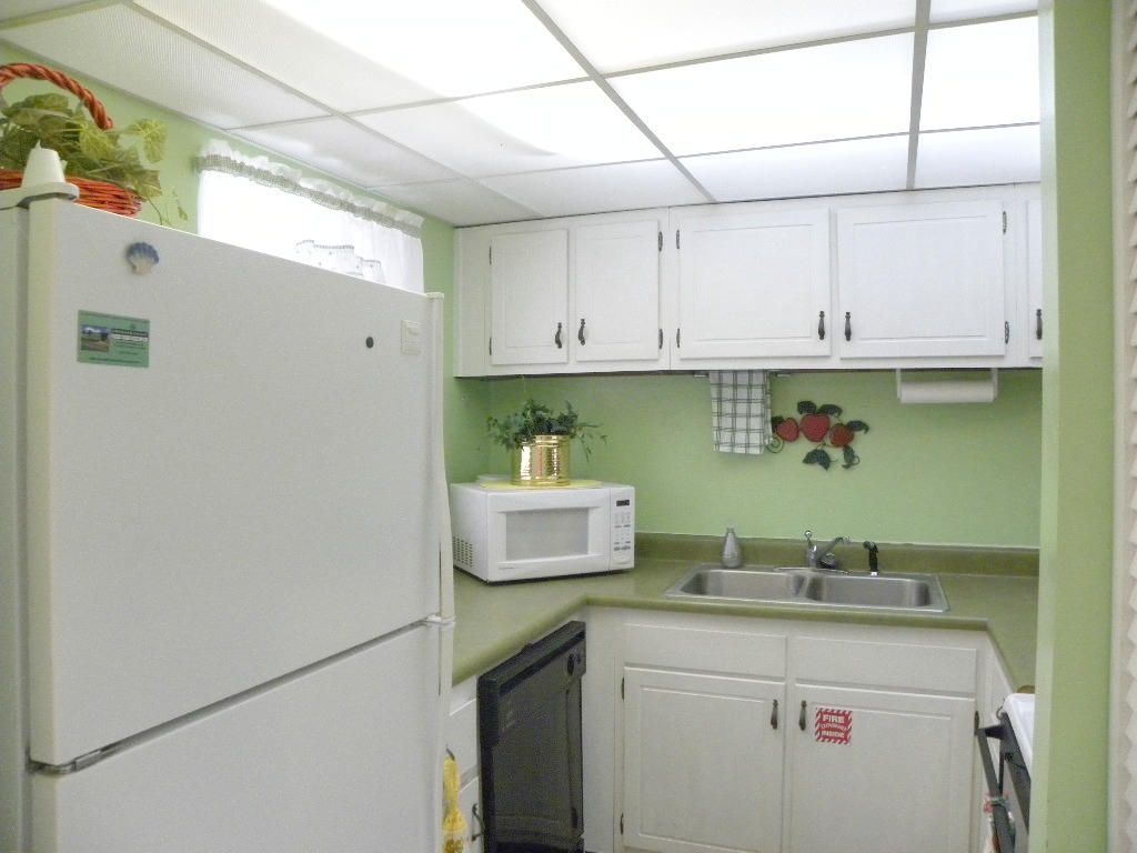 EMERALD ISLE - Residential