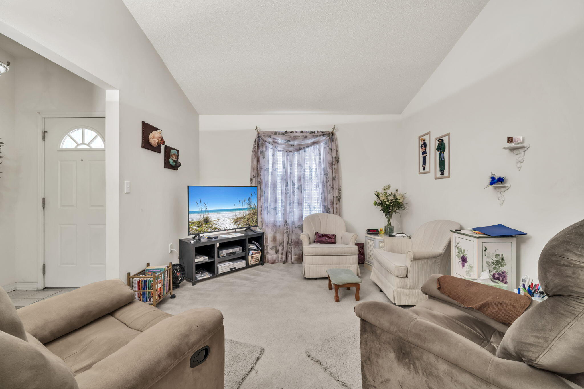 RAINTREE ESTATES - Residential