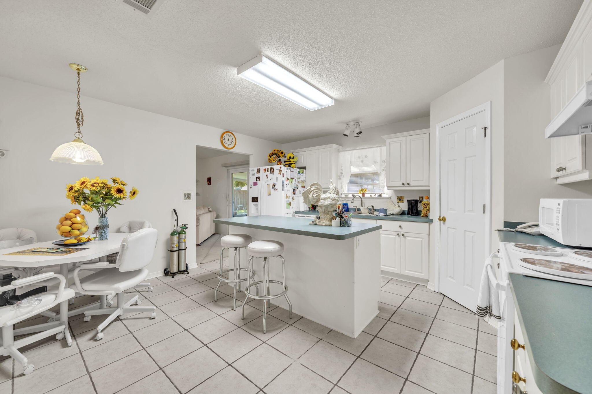 RAINTREE ESTATES - Residential