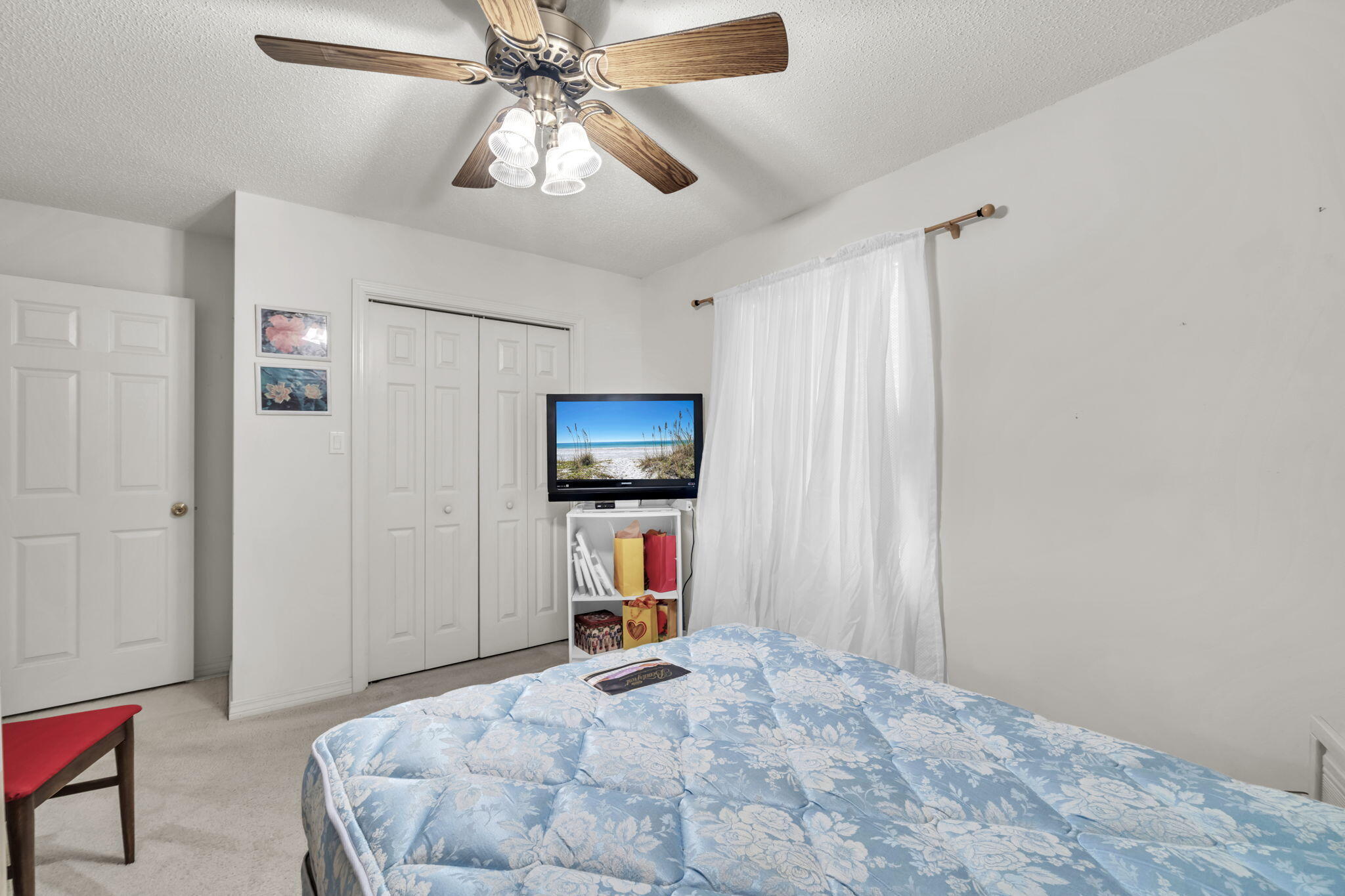 RAINTREE ESTATES - Residential