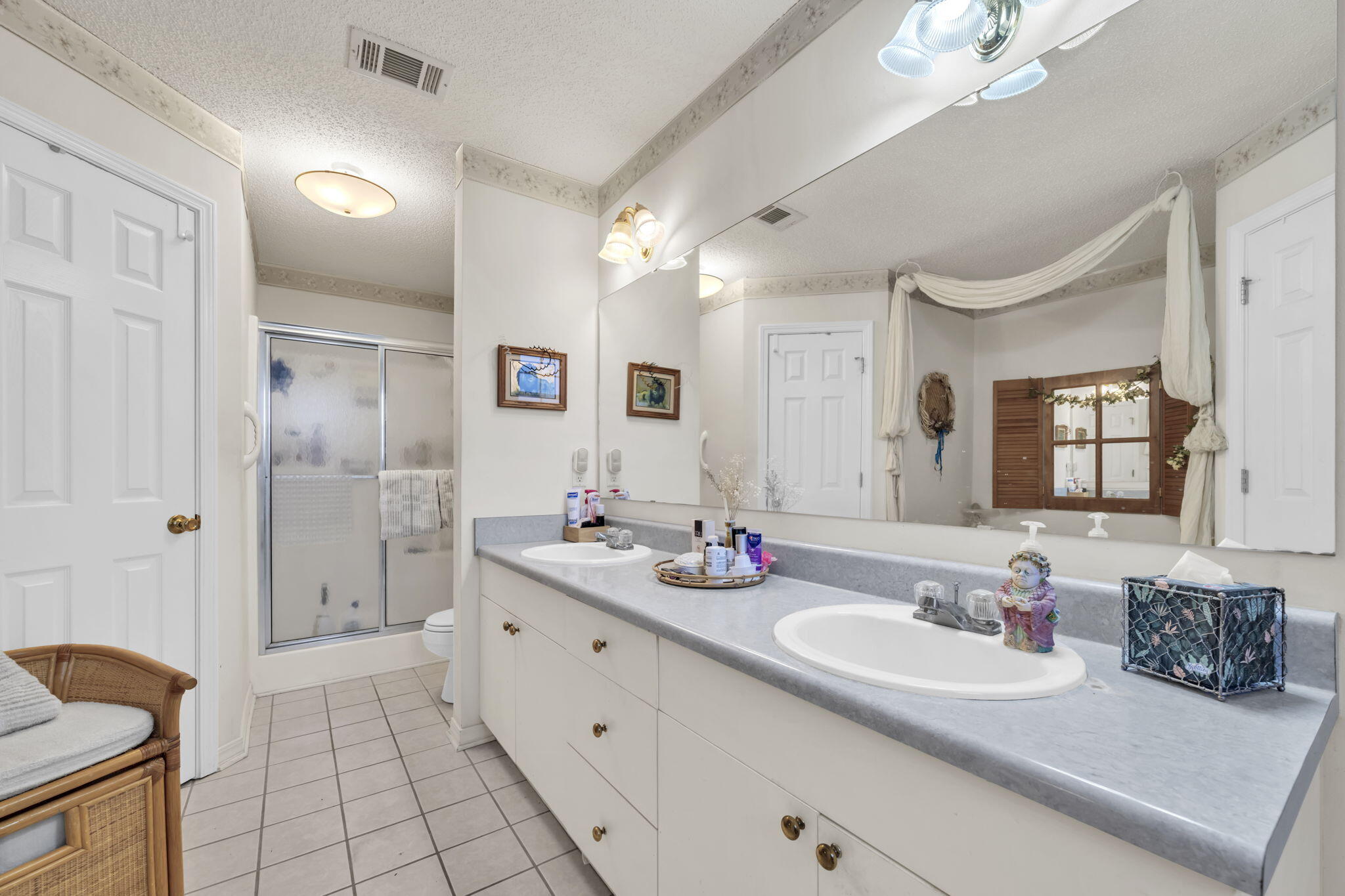 RAINTREE ESTATES - Residential
