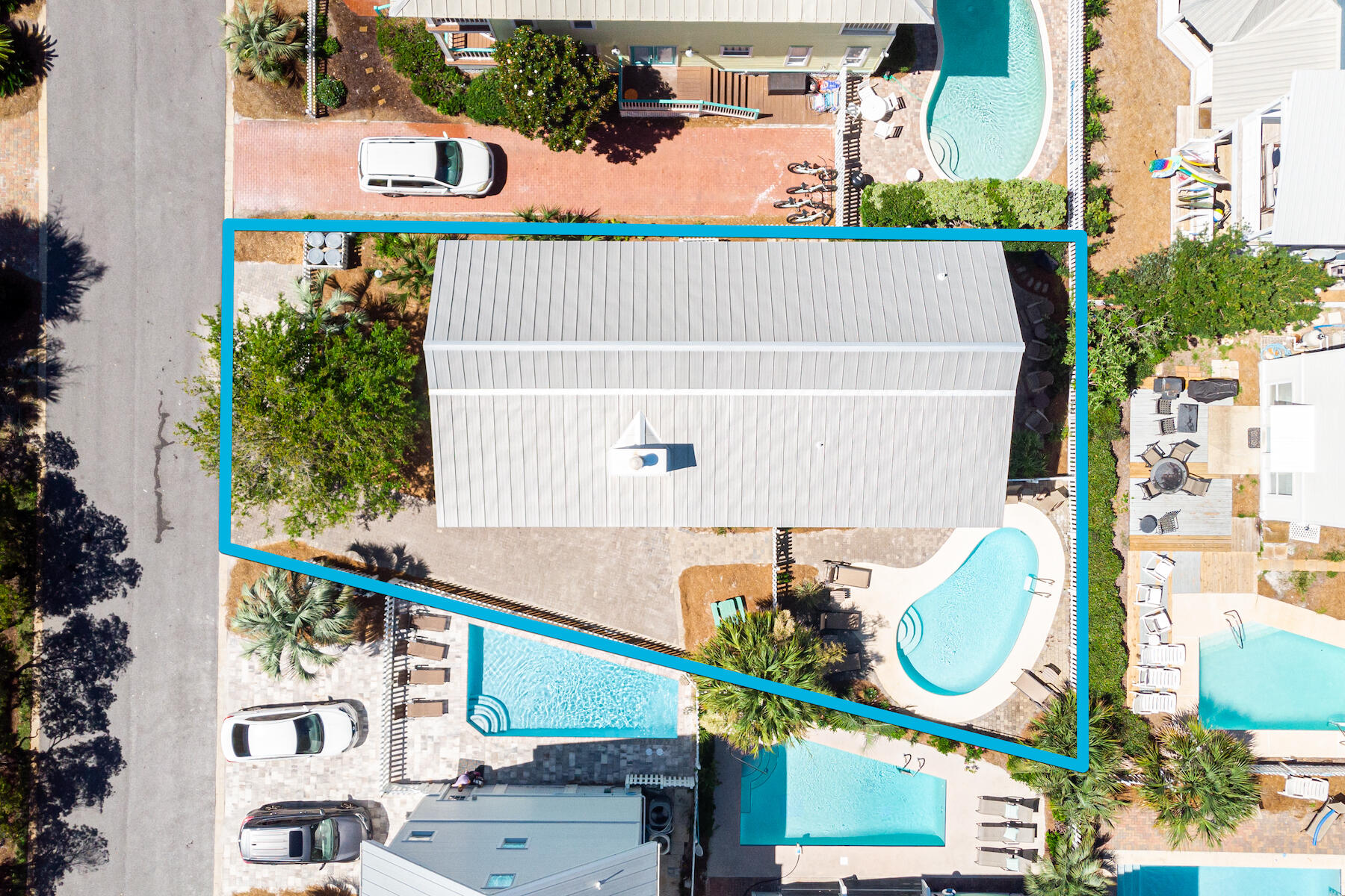 SUNRISE BEACH - Residential