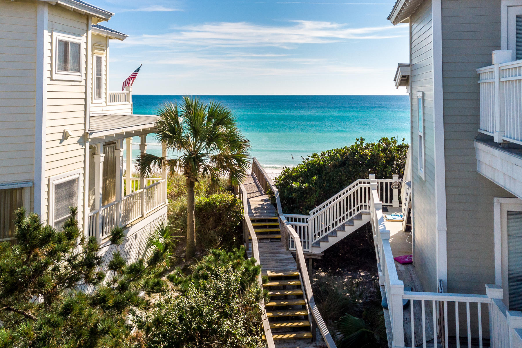 SUNRISE BEACH - Residential