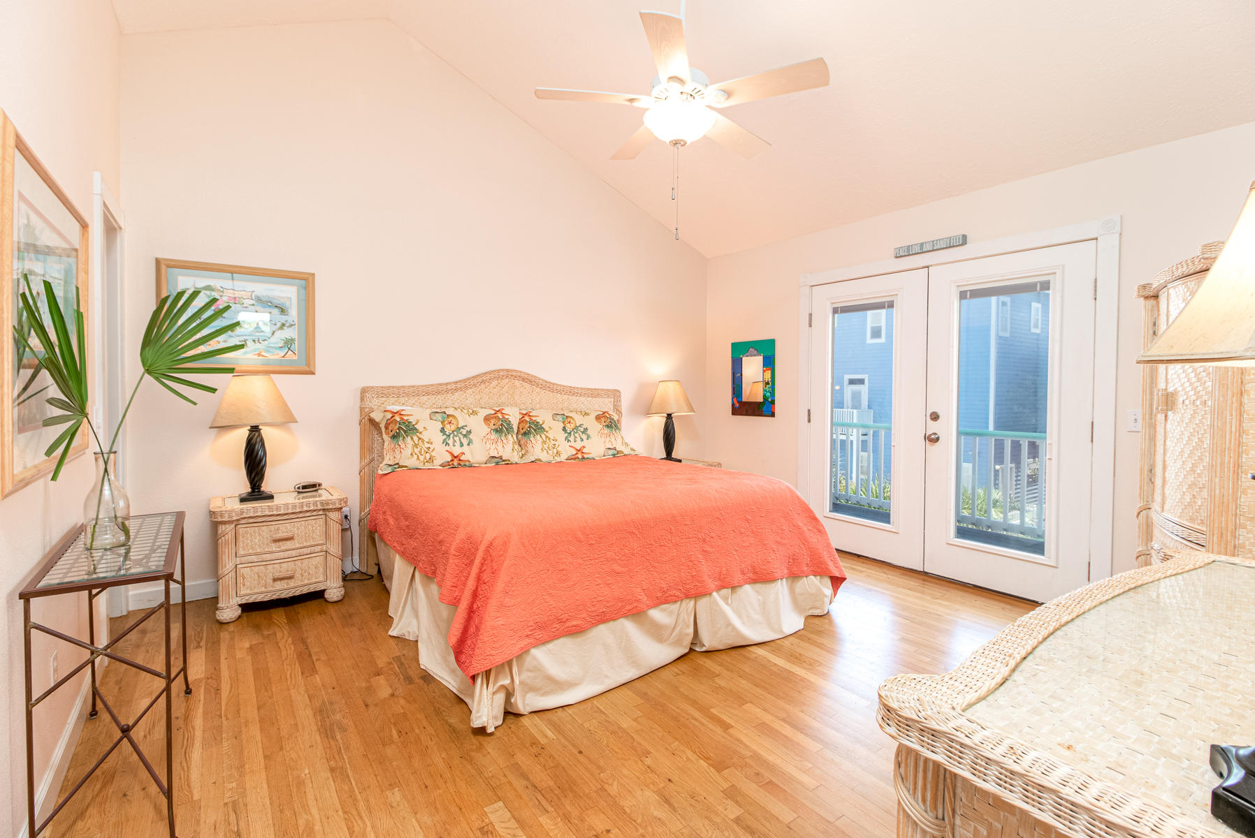 SUNRISE BEACH - Residential