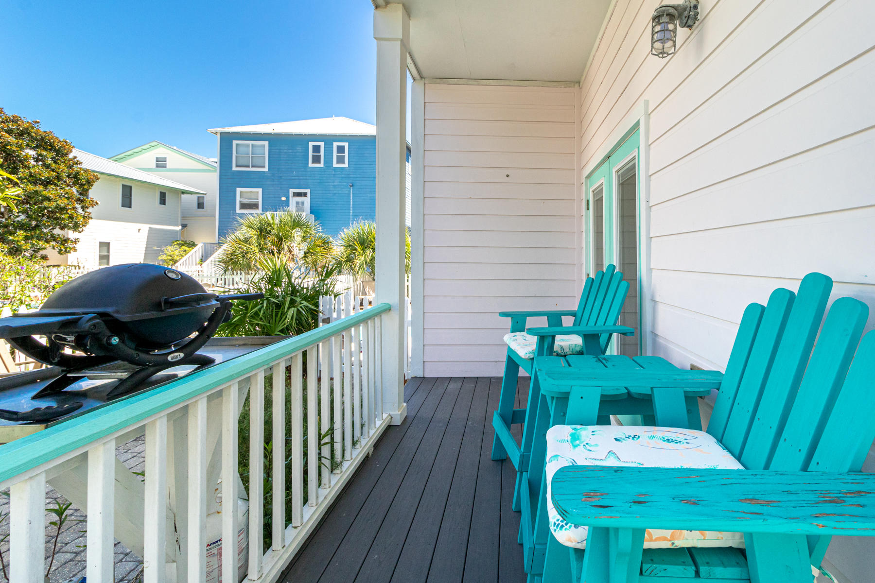 SUNRISE BEACH - Residential