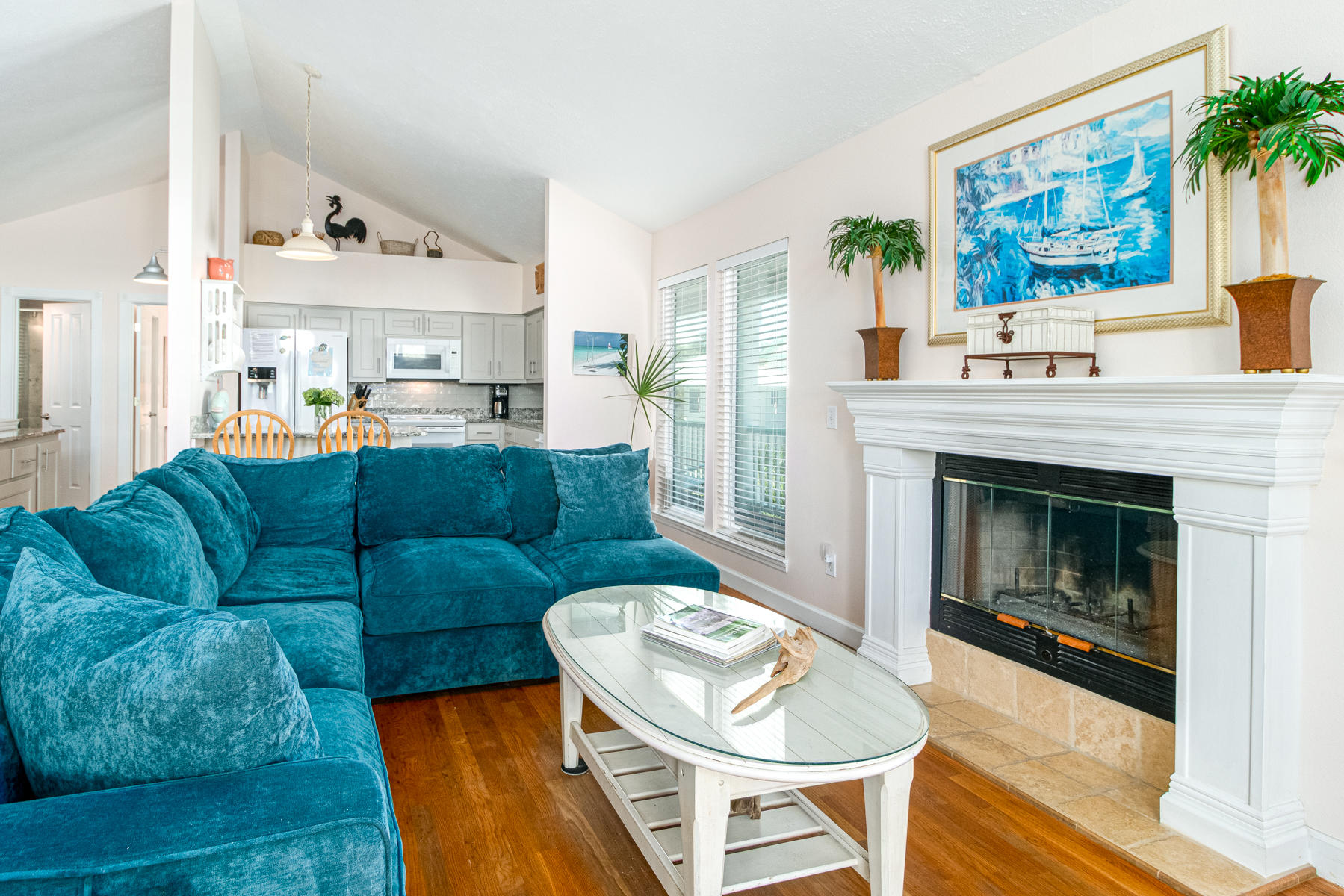 SUNRISE BEACH - Residential