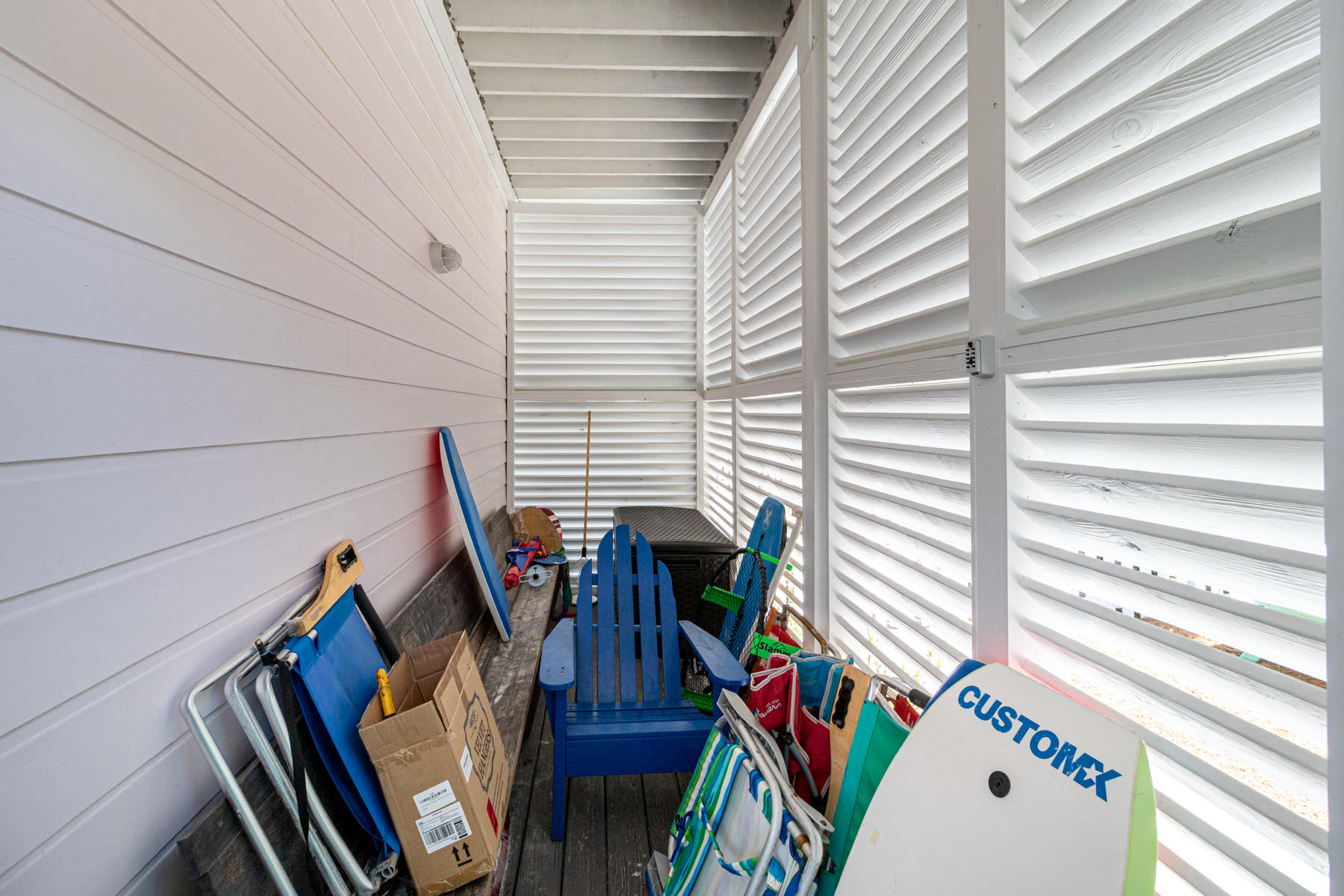 SUNRISE BEACH - Residential