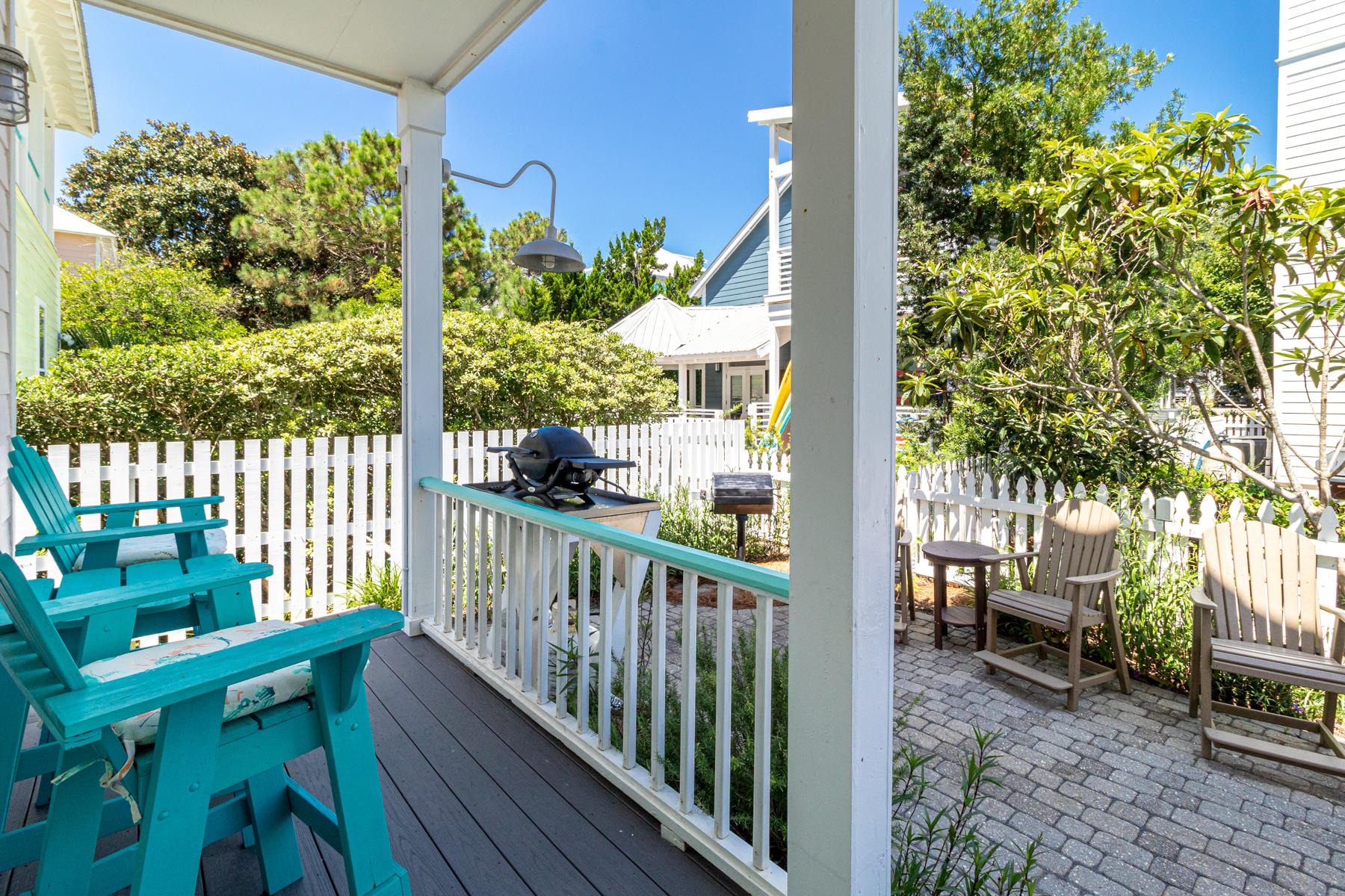 SUNRISE BEACH - Residential