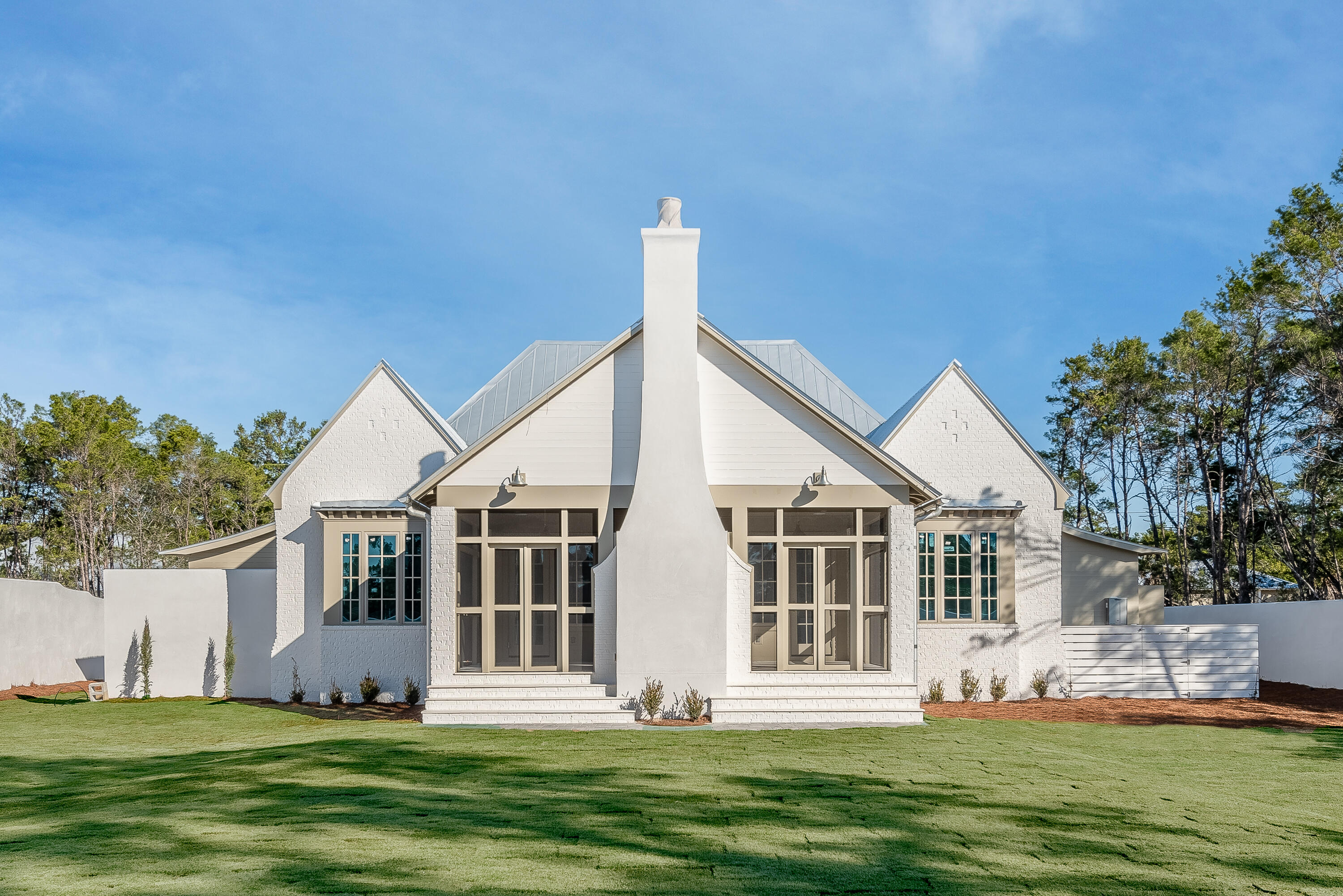 PINES OF BLUE MOUNTAIN - Residential