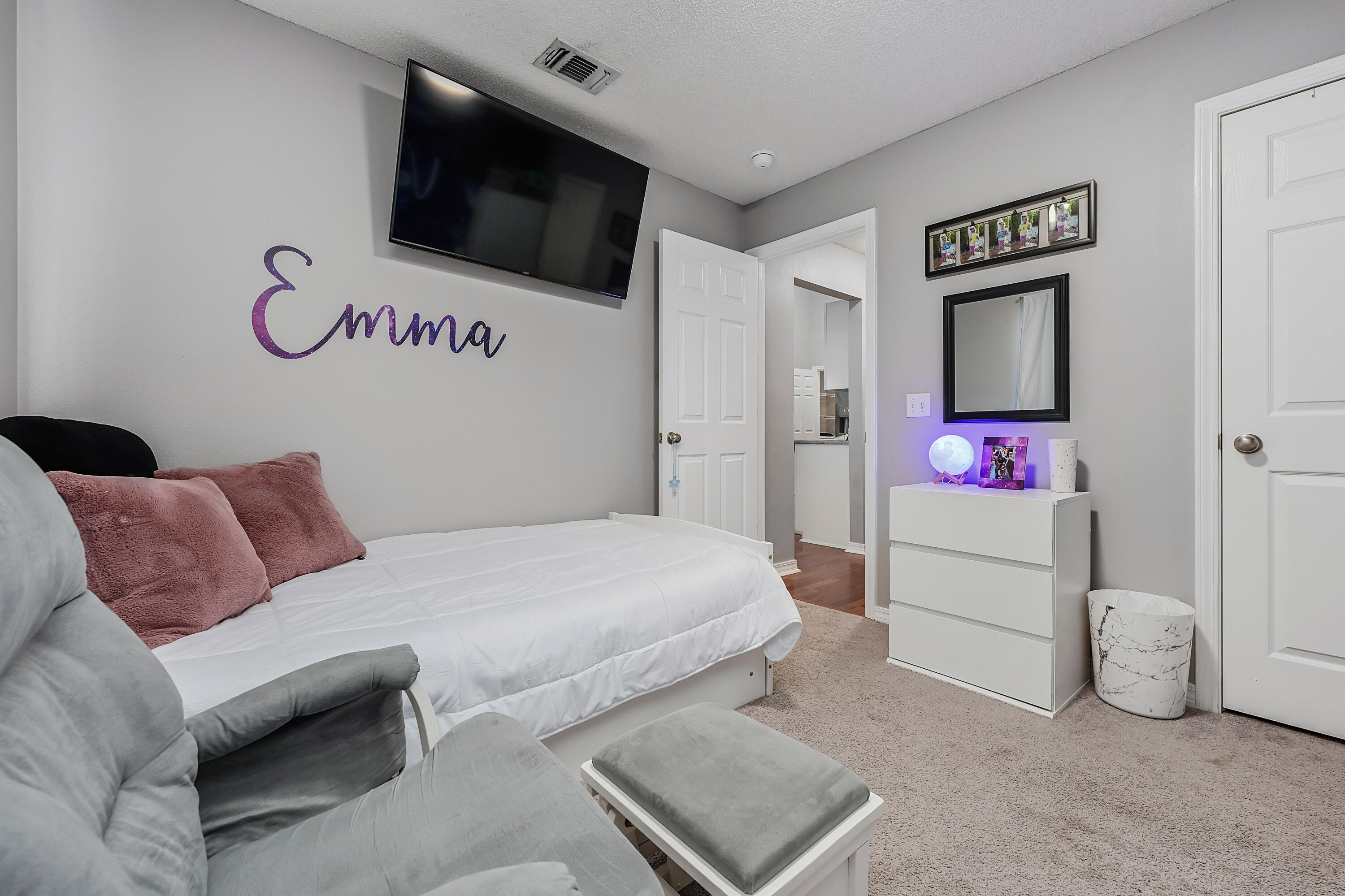 EMERALD VILLAGE S/D - Residential