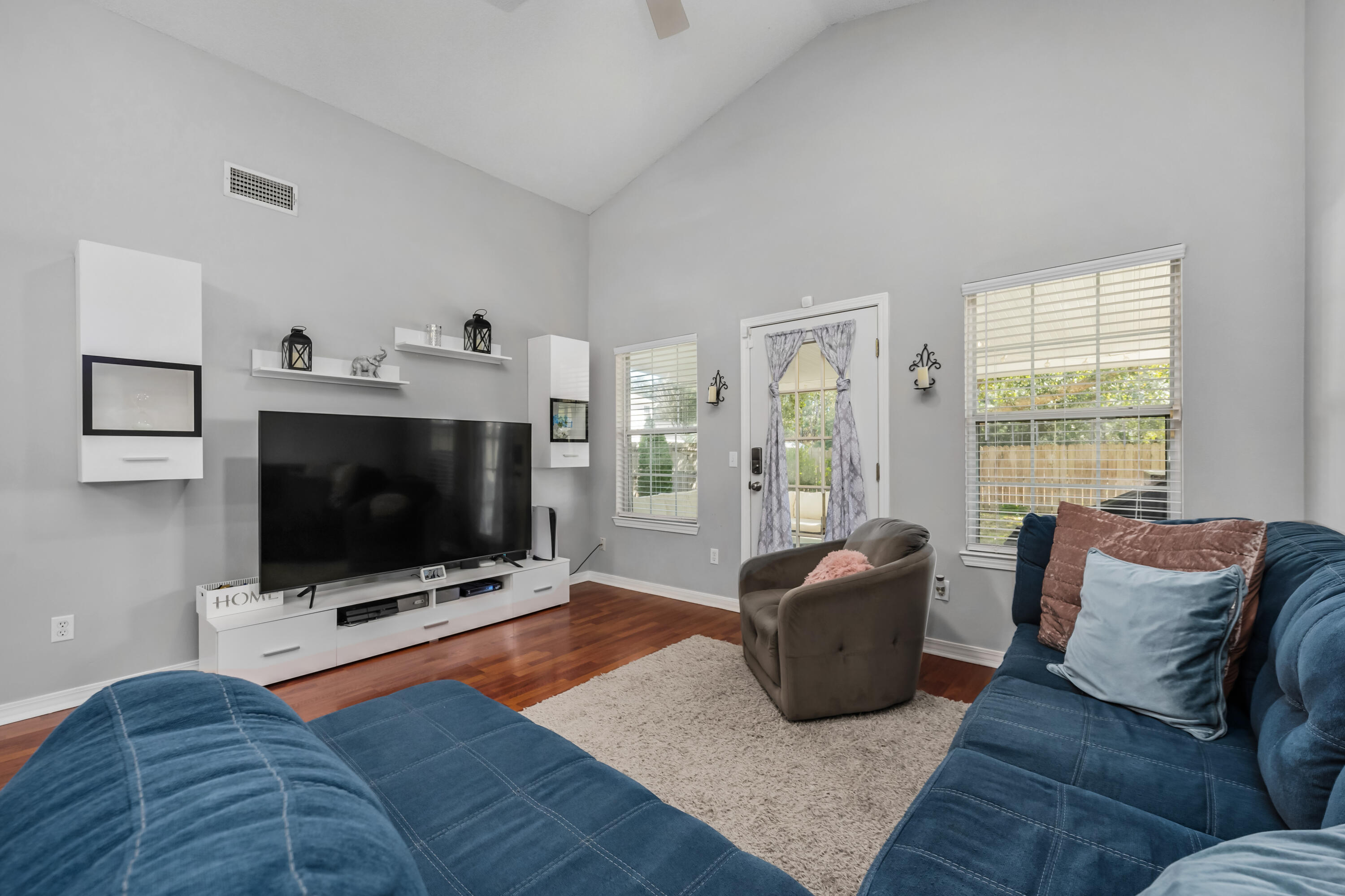 EMERALD VILLAGE S/D - Residential