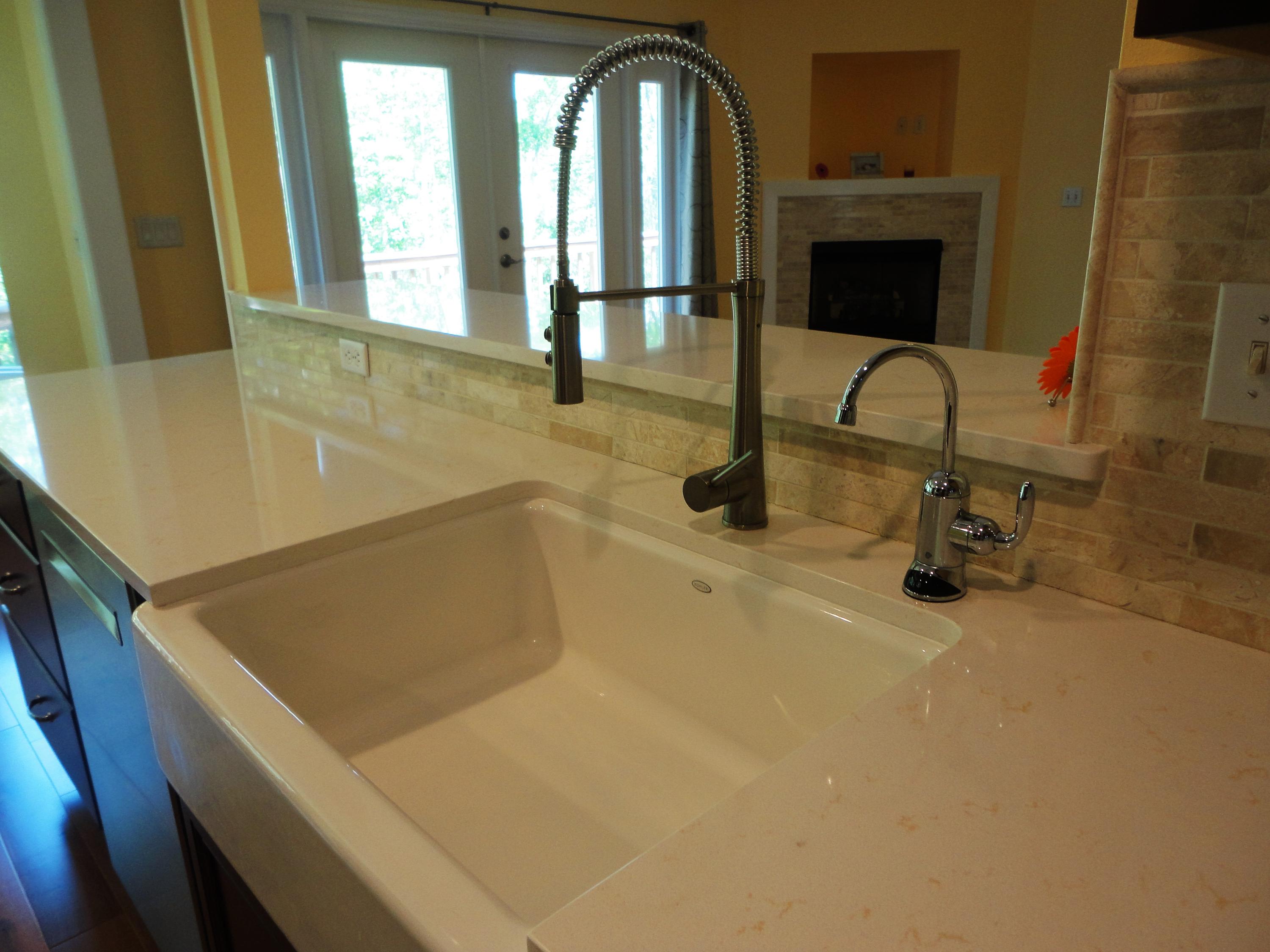 PARKWOOD ESTATES PH 1 BLUEWATER BAY - Residential