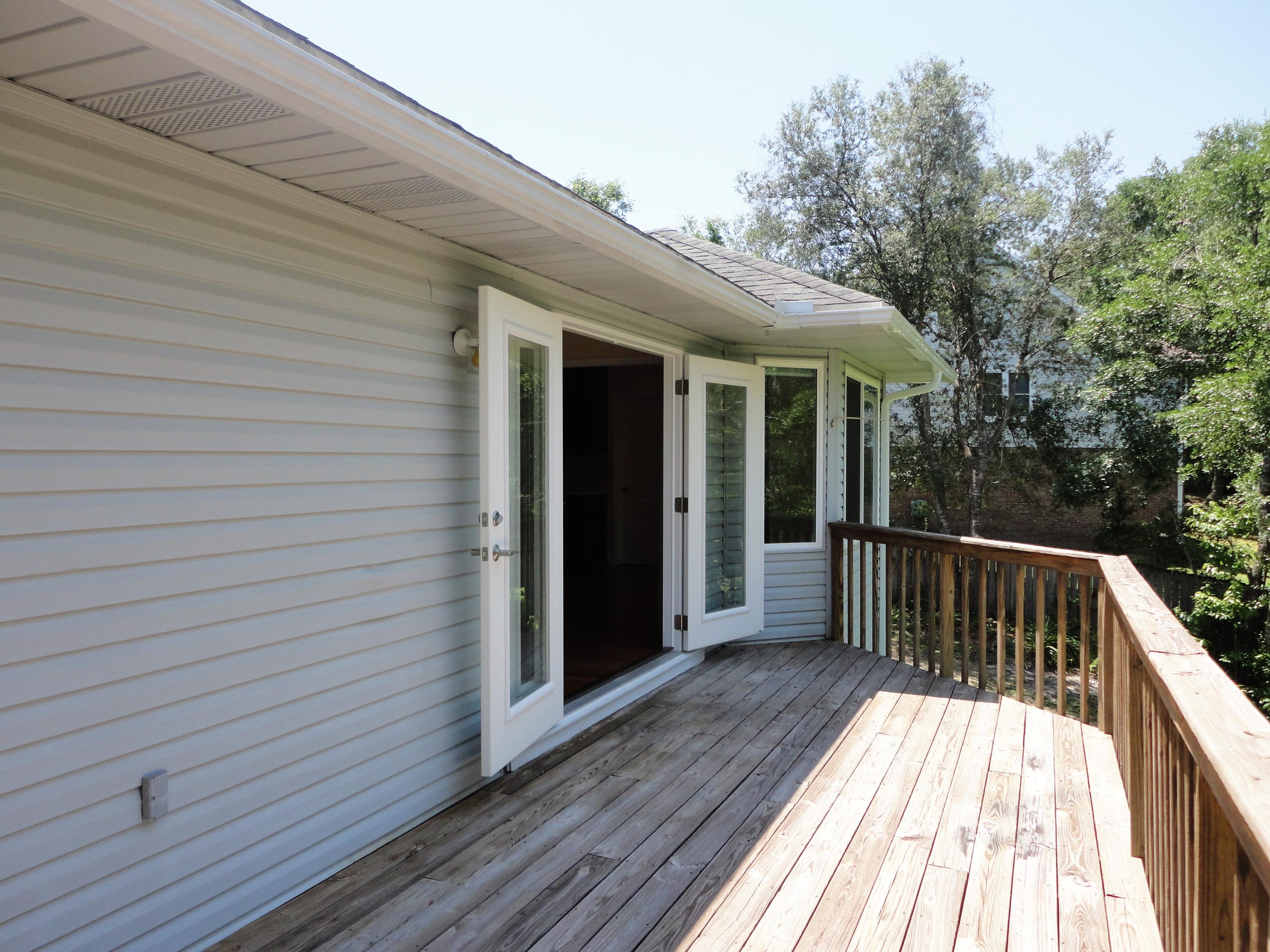 PARKWOOD ESTATES PH 1 BLUEWATER BAY - Residential