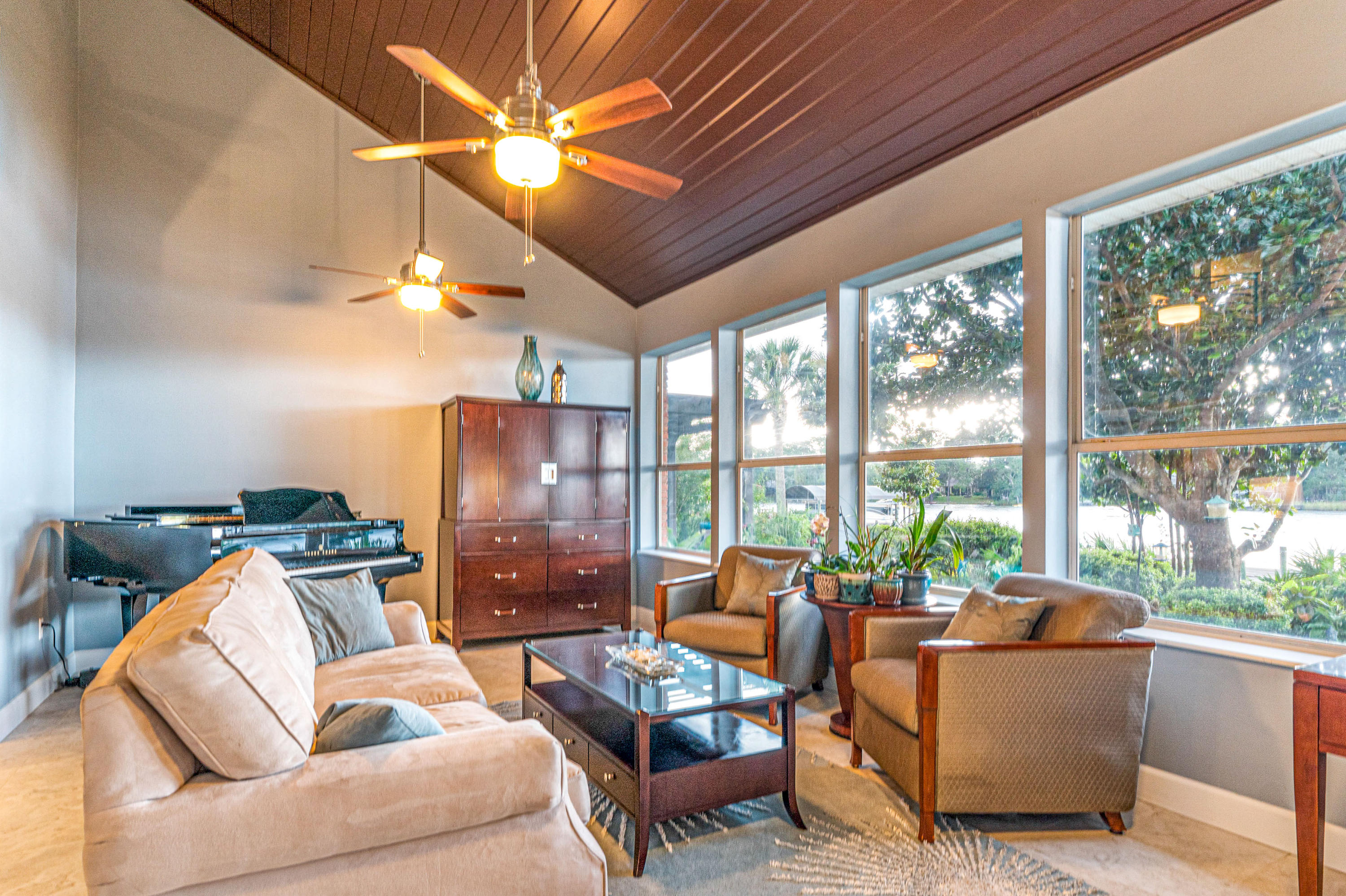 SOUTHWIND PH 6 - Residential