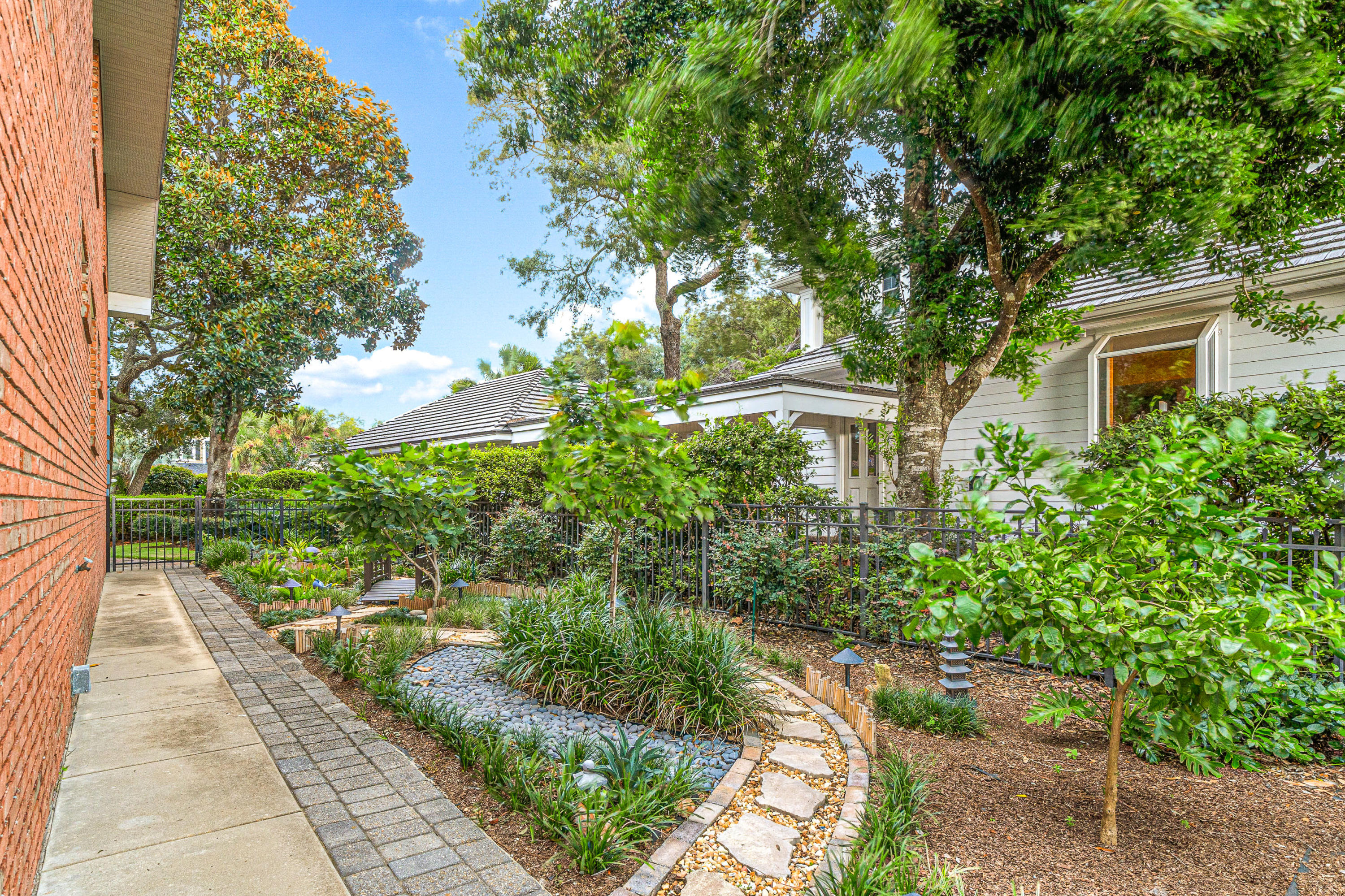 SOUTHWIND PH 6 - Residential
