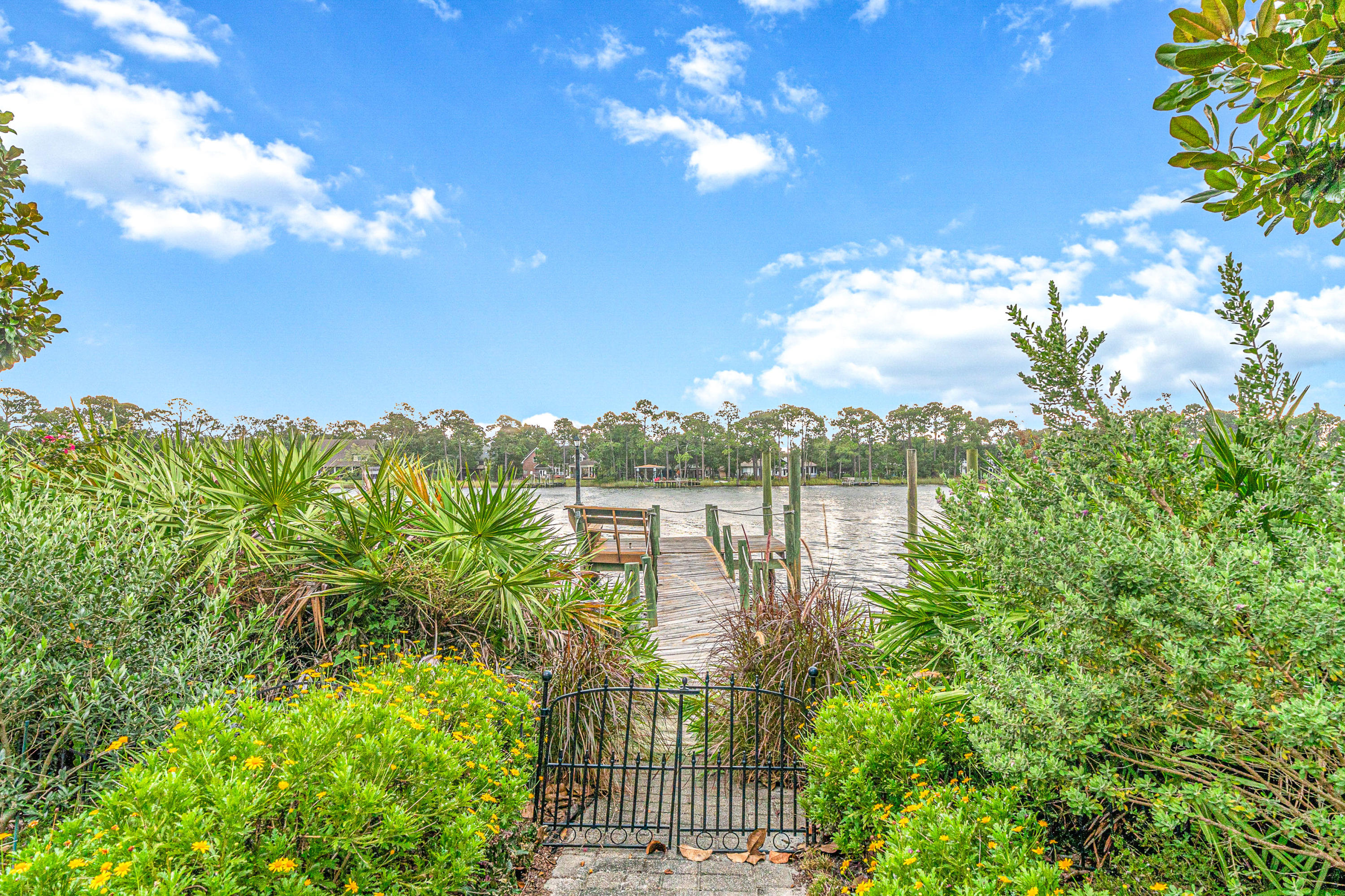 SOUTHWIND PH 6 - Residential