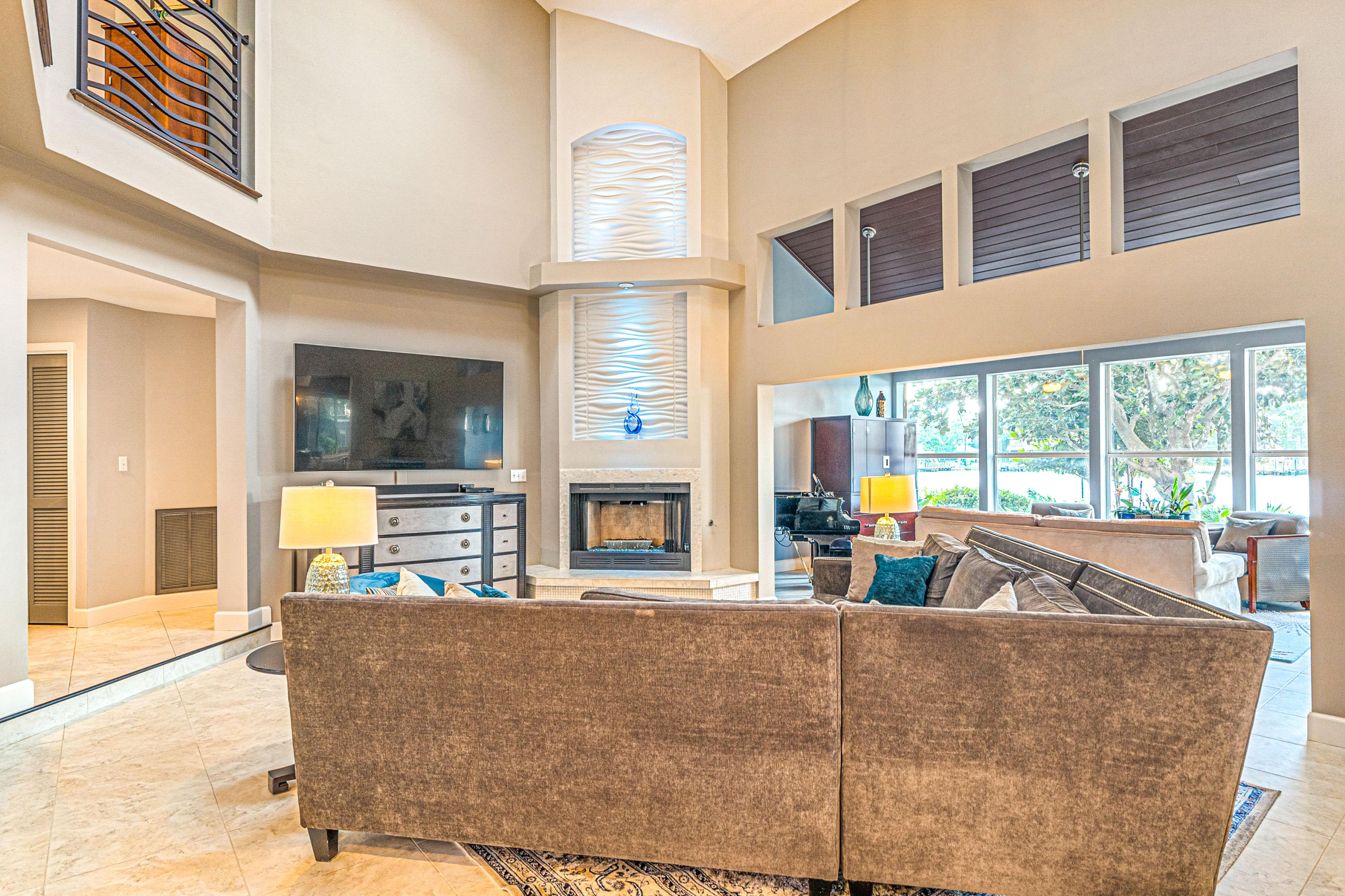 SOUTHWIND PH 6 - Residential
