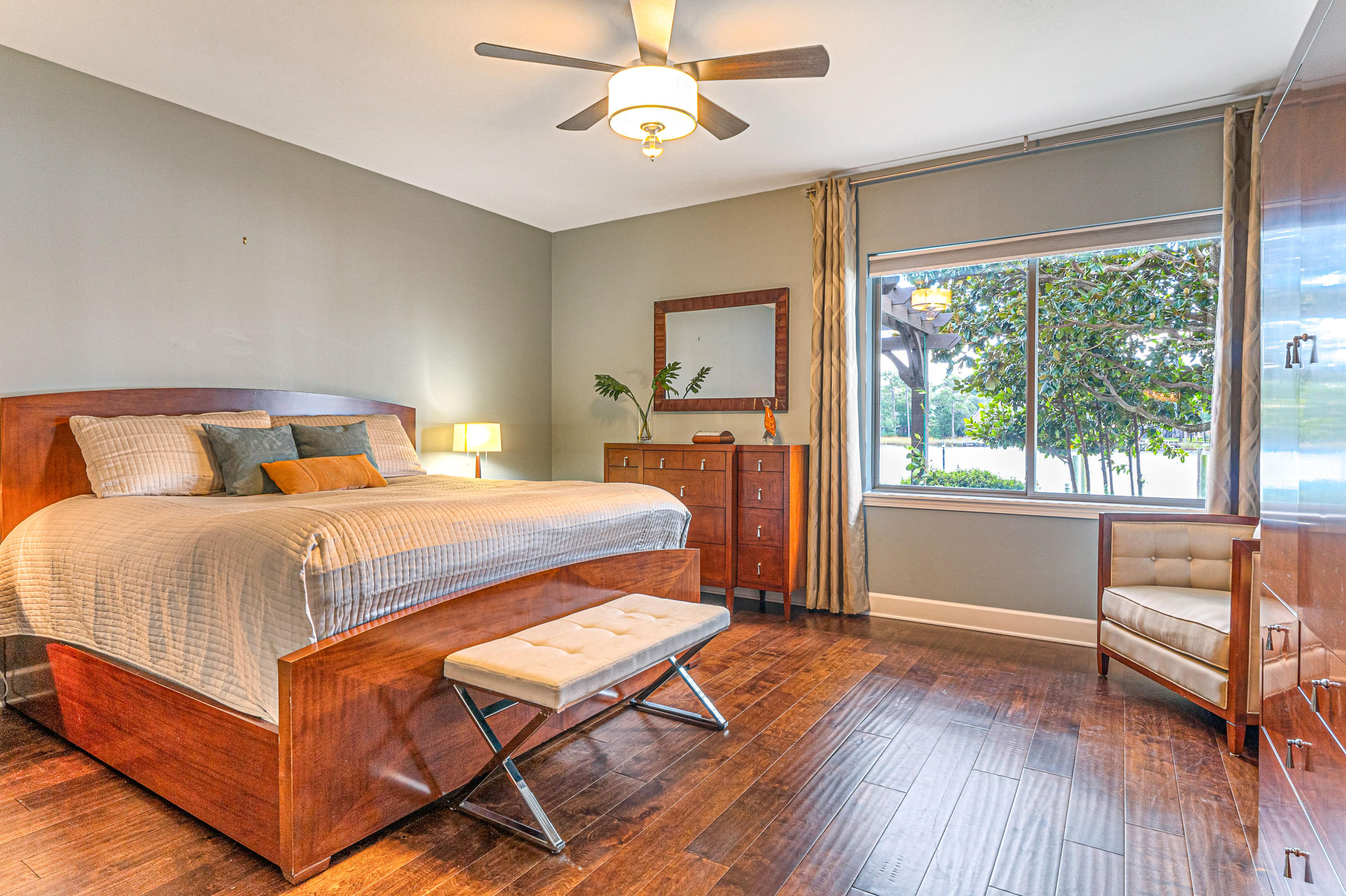 SOUTHWIND PH 6 - Residential