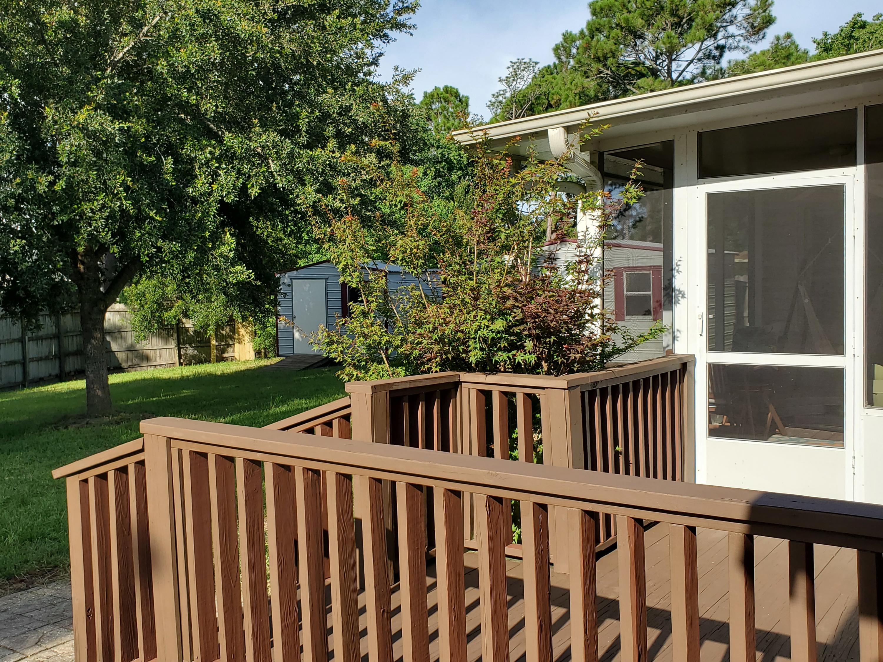 TIMBERLAKE ESTATES 1ST ADDN - Residential