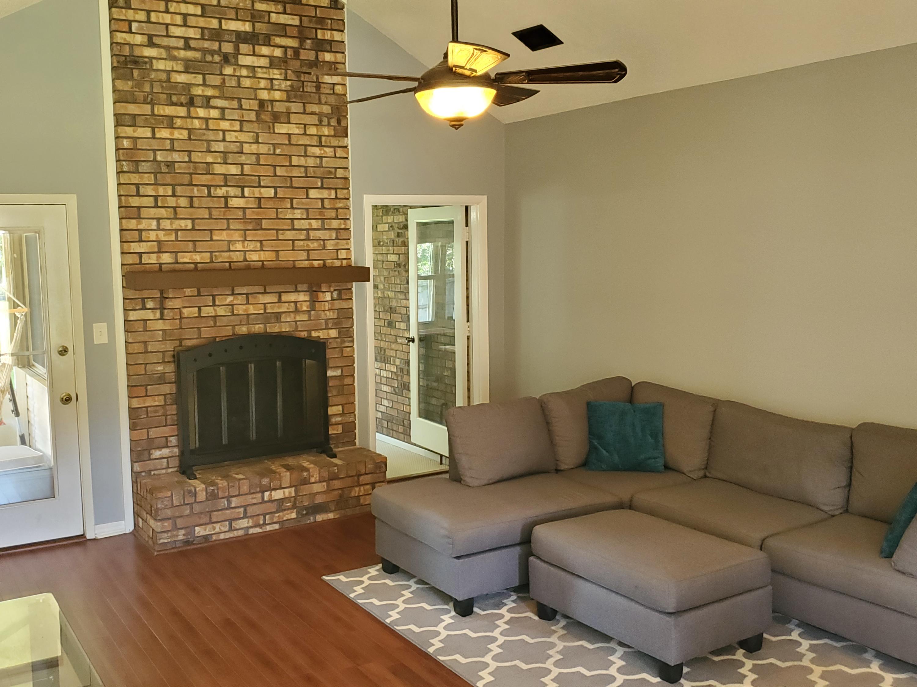 TIMBERLAKE ESTATES 1ST ADDN - Residential