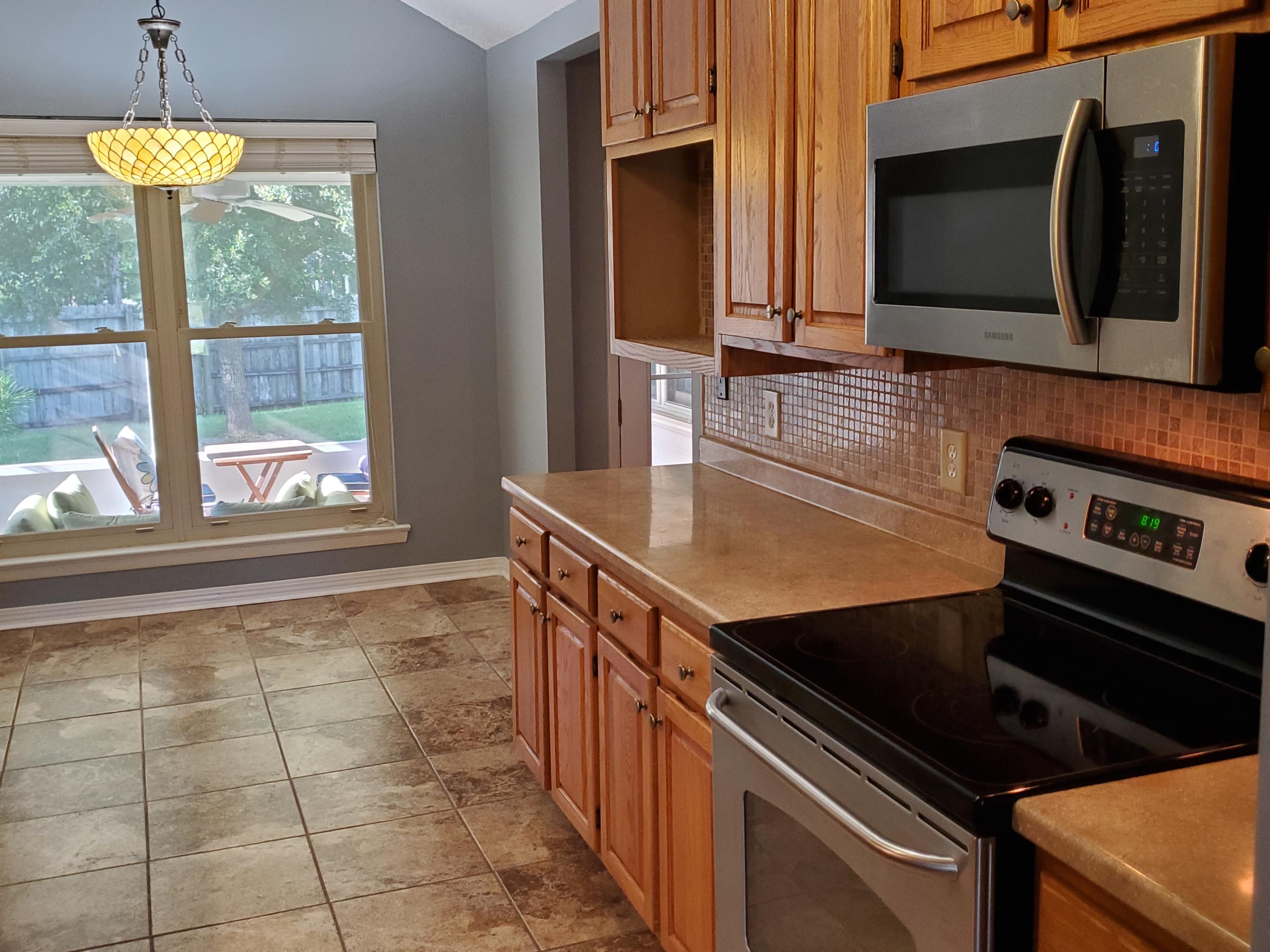 TIMBERLAKE ESTATES 1ST ADDN - Residential