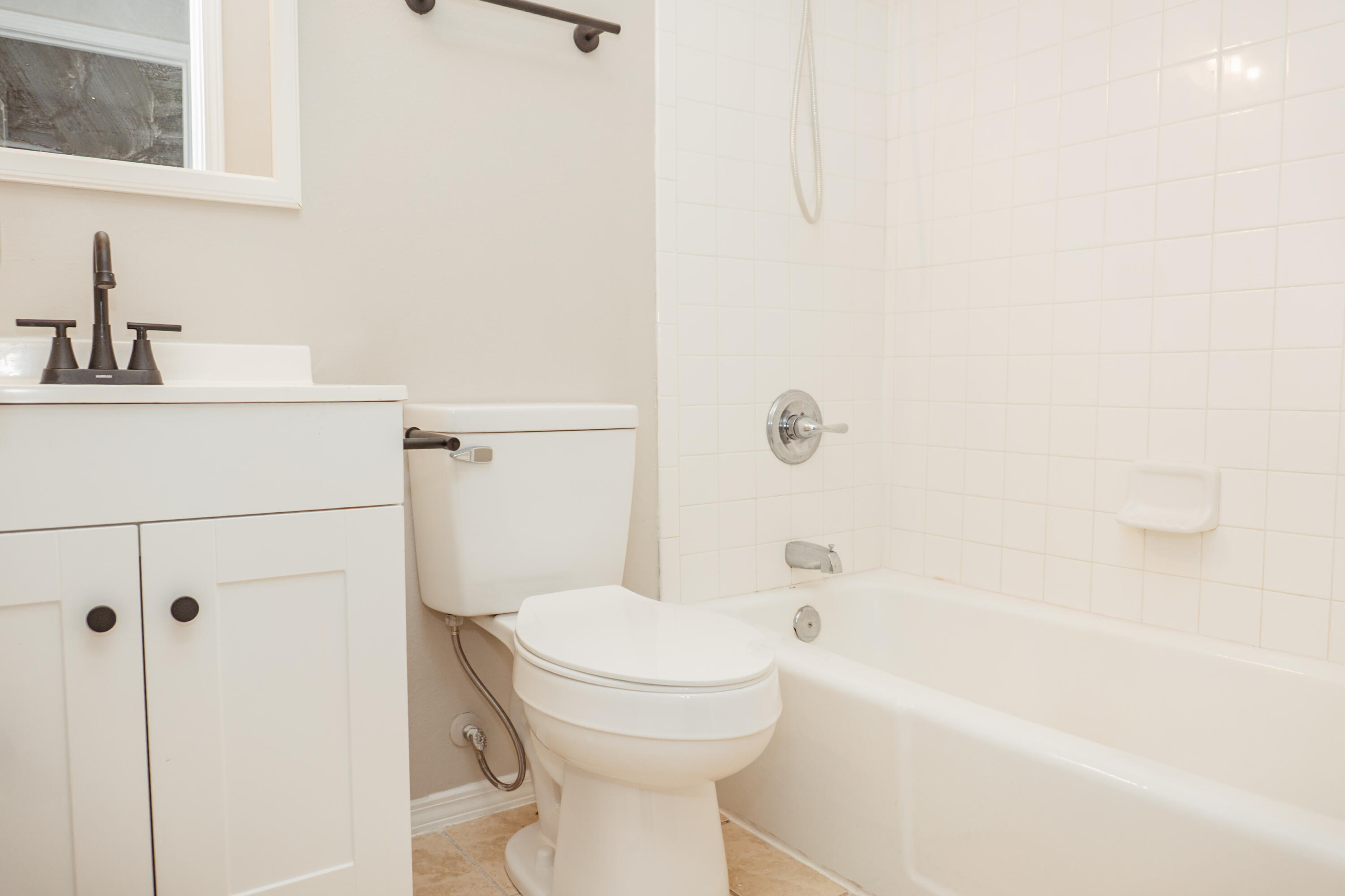 SOUTHERNAIRE - Residential Lease