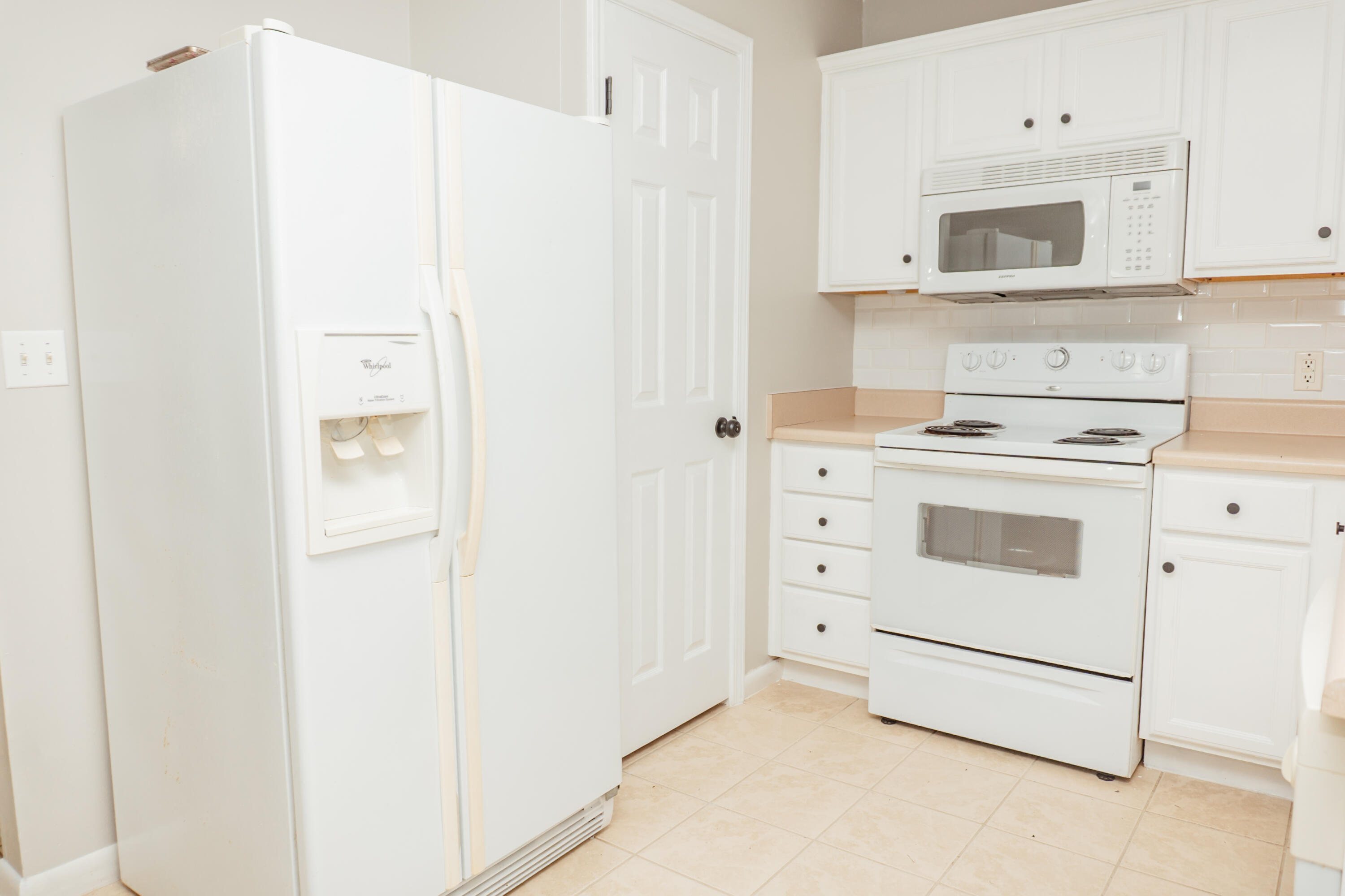 SOUTHERNAIRE - Residential Lease