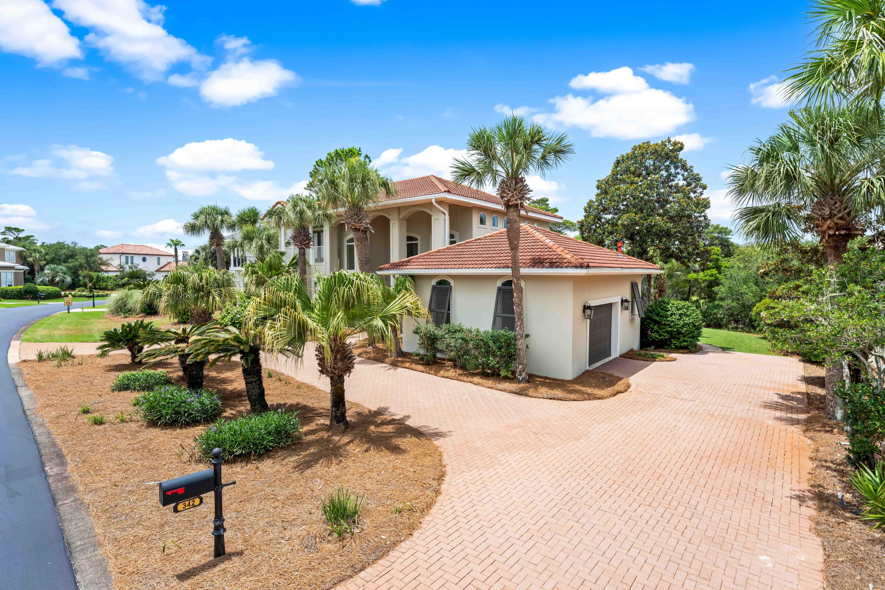 BellaMar at Gulf Place - Residential