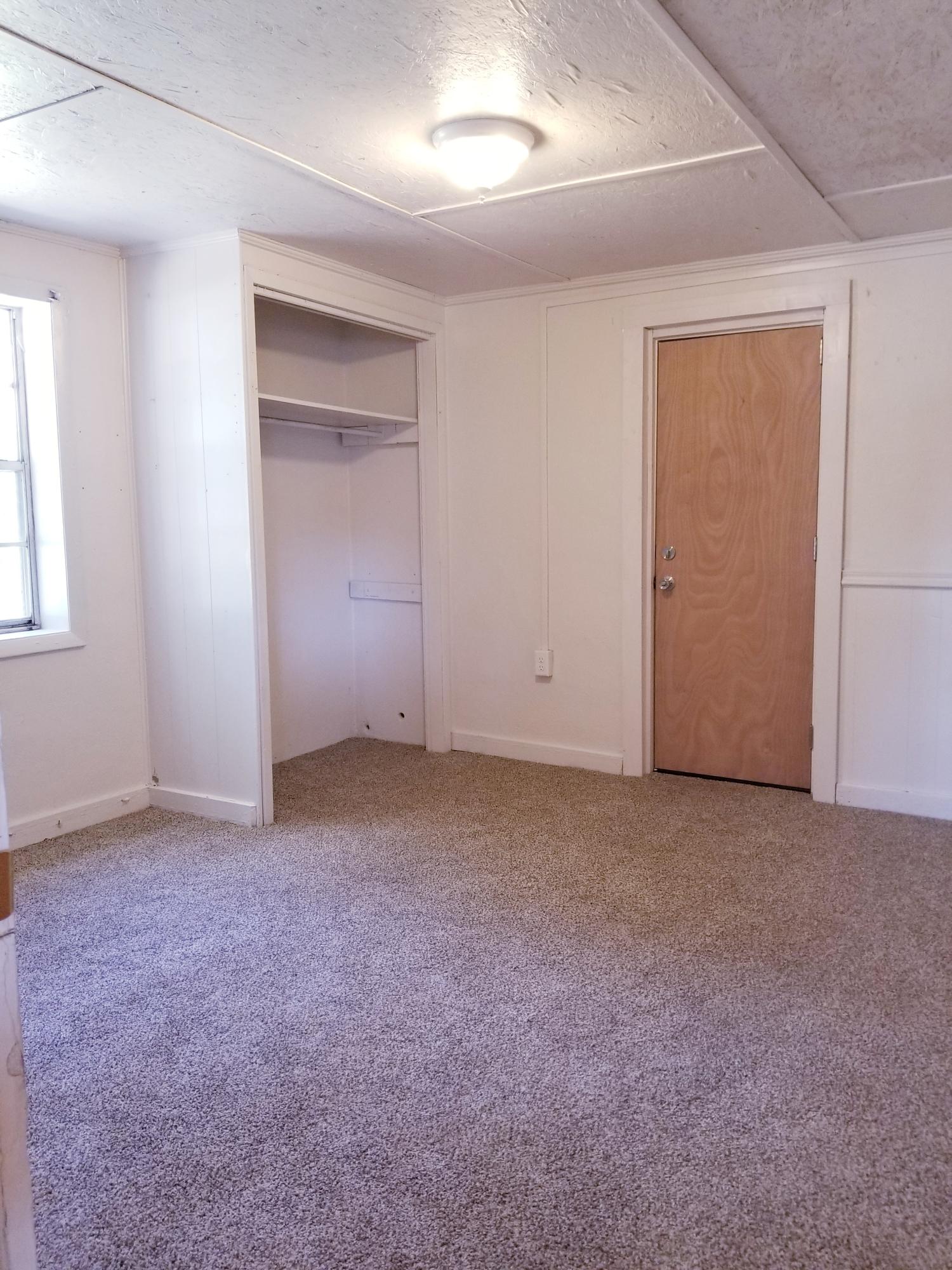 NO RECORDED SUBDIVISION - Residential