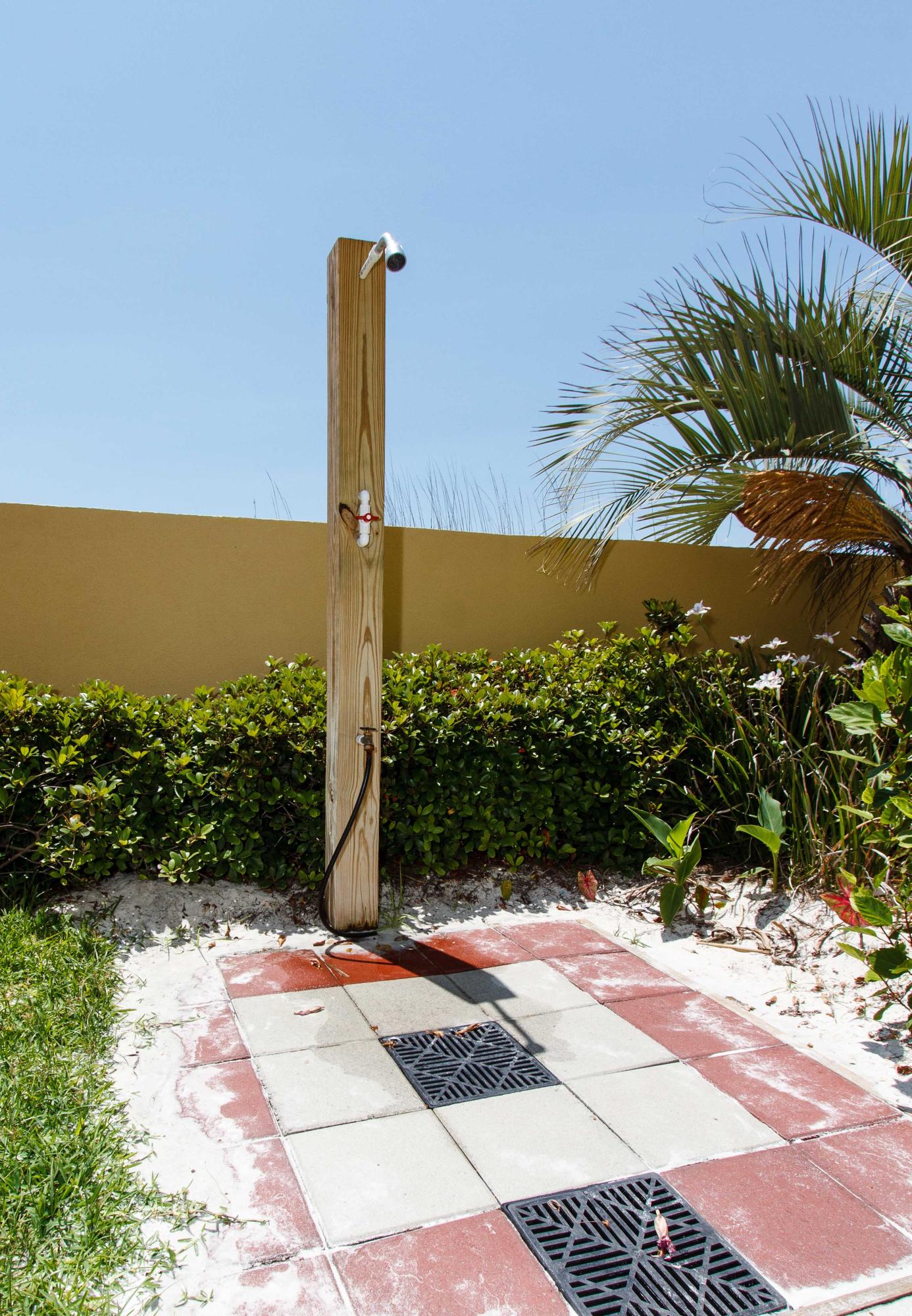 PELICAN ISLE - Residential