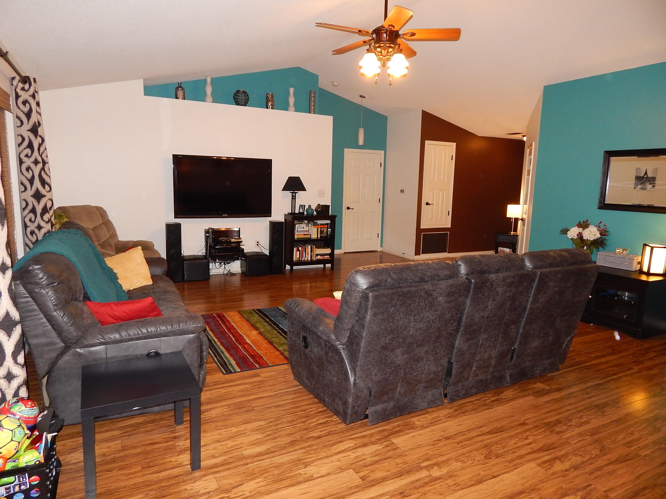 HIDDEN ESTATES - Residential