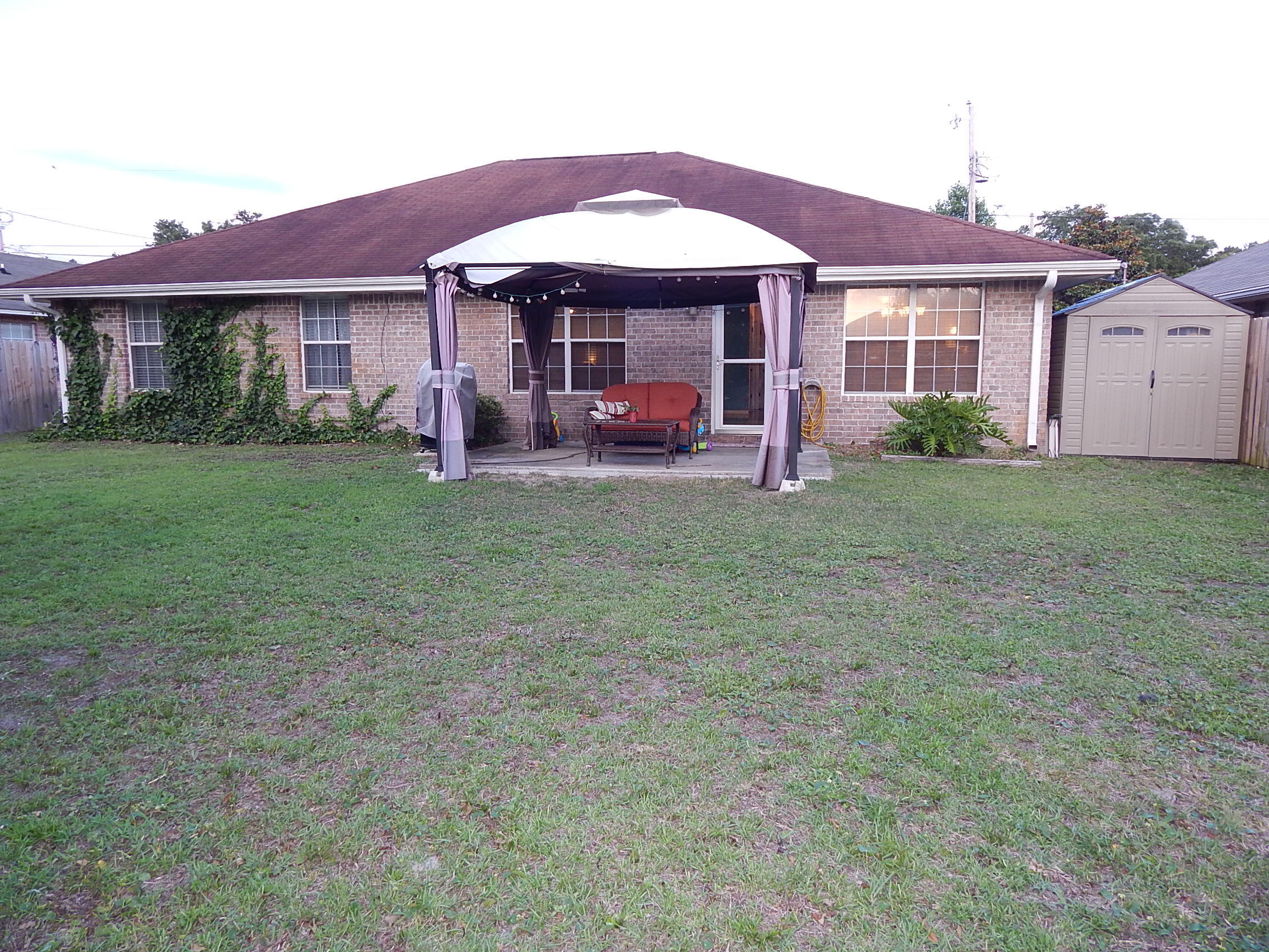 HIDDEN ESTATES - Residential