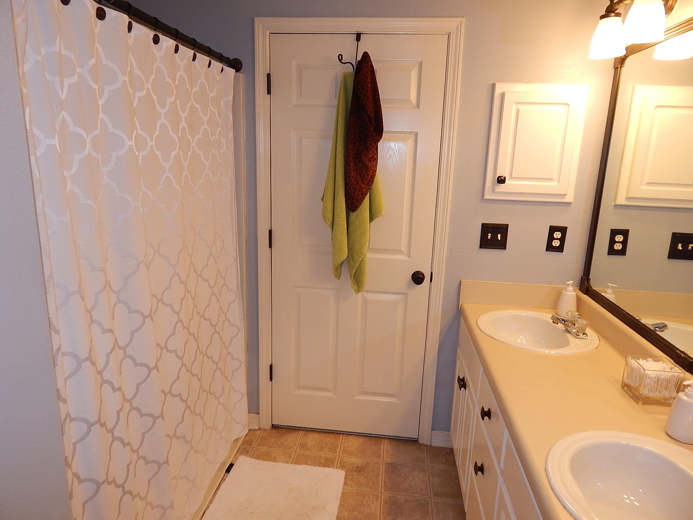 HIDDEN ESTATES - Residential