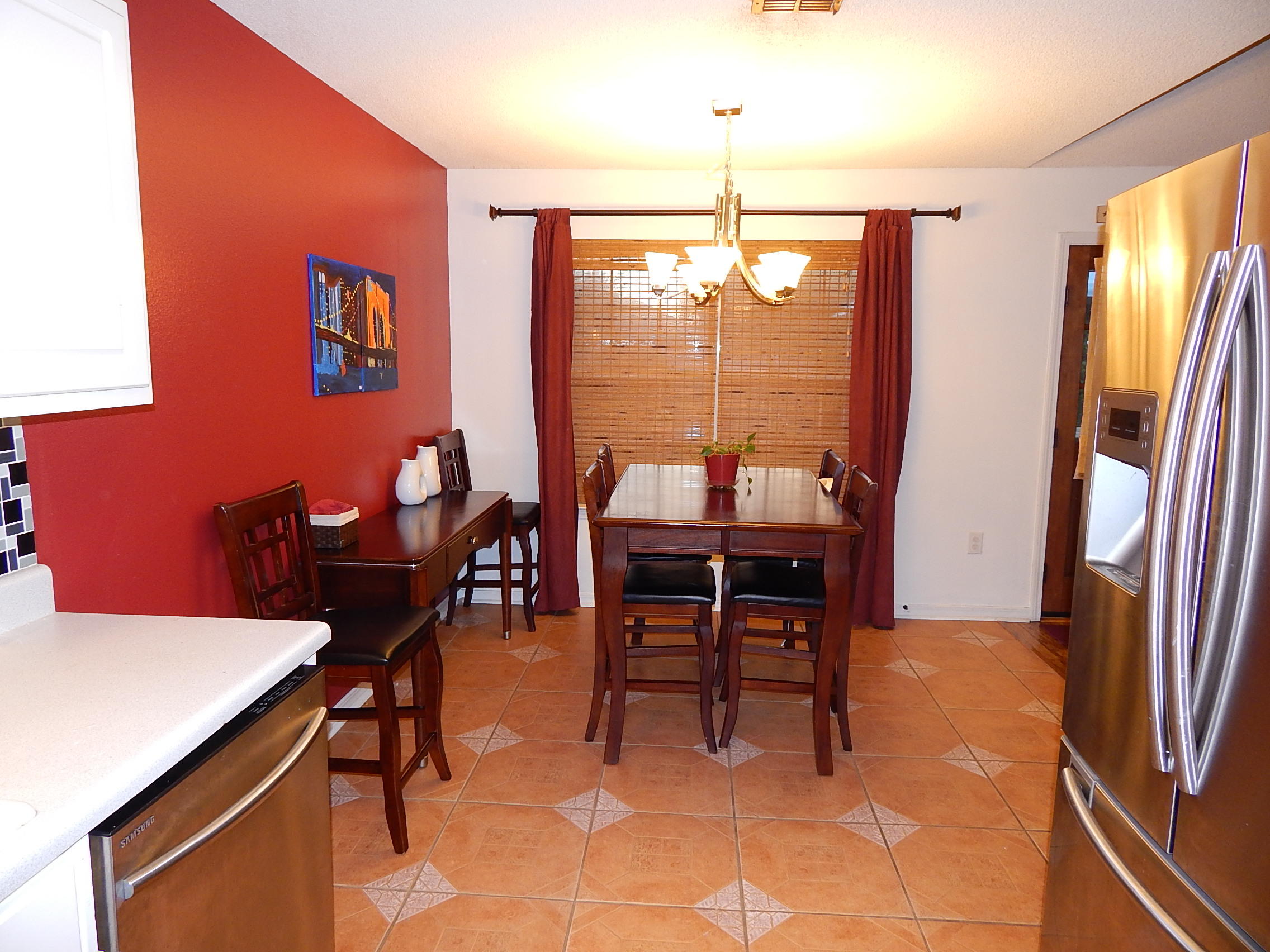 HIDDEN ESTATES - Residential