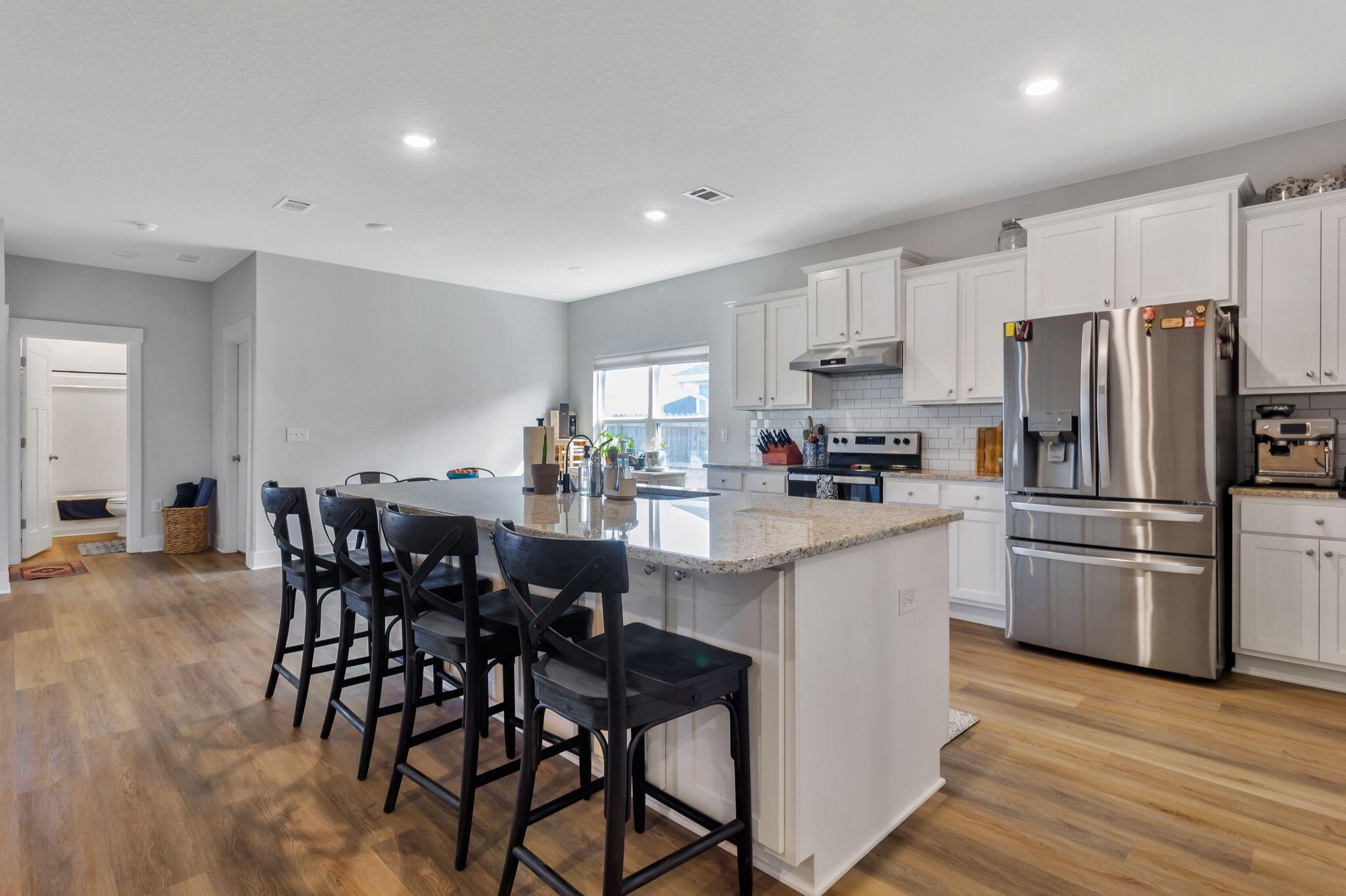 FOREST BAY ESTATES - Residential Lease