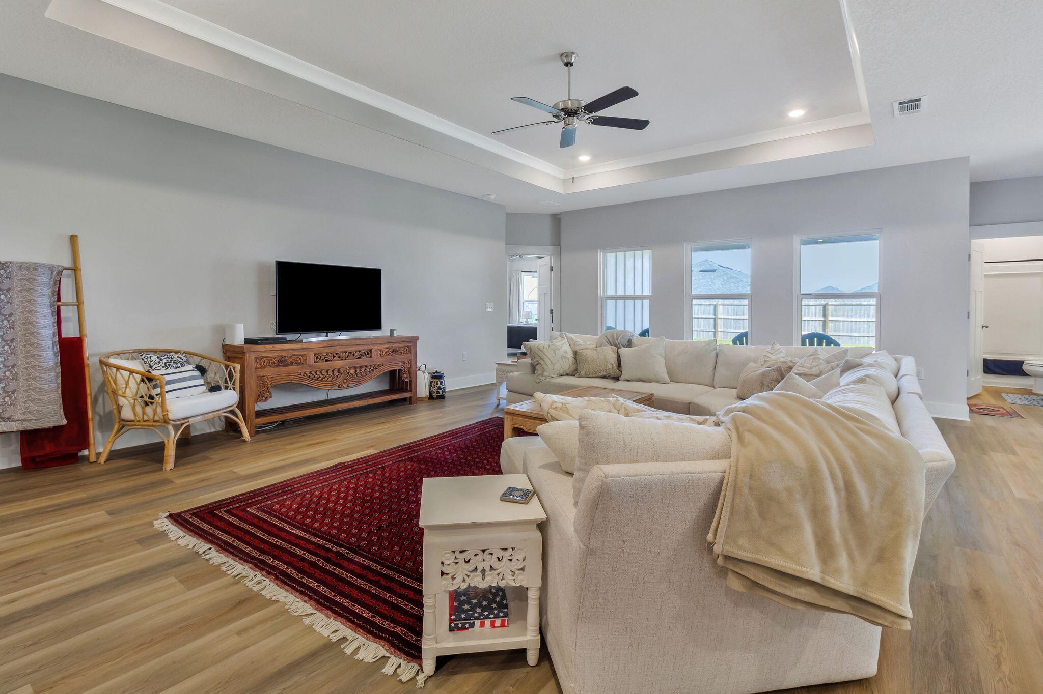 FOREST BAY ESTATES - Residential Lease