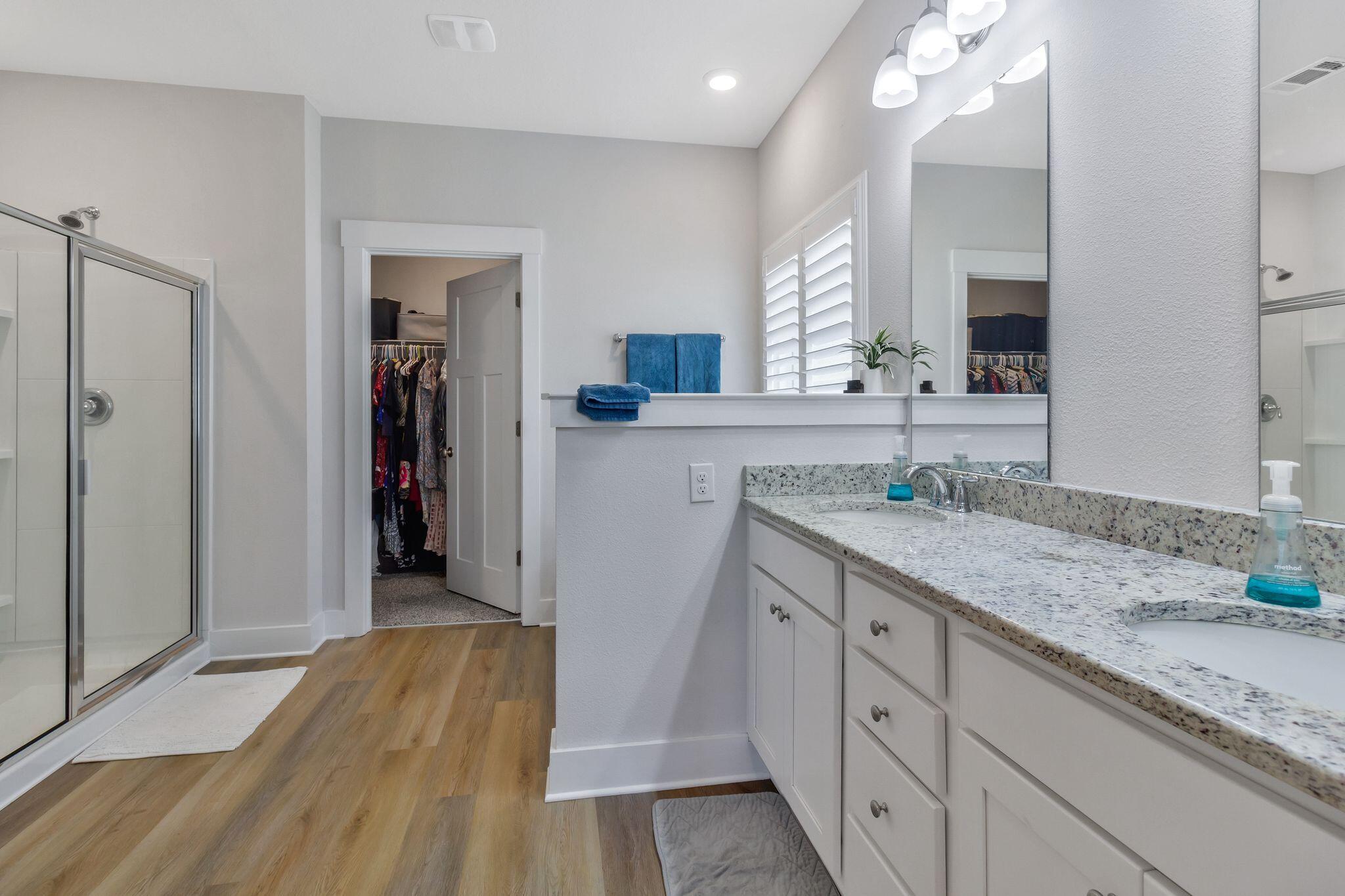 FOREST BAY ESTATES - Residential Lease