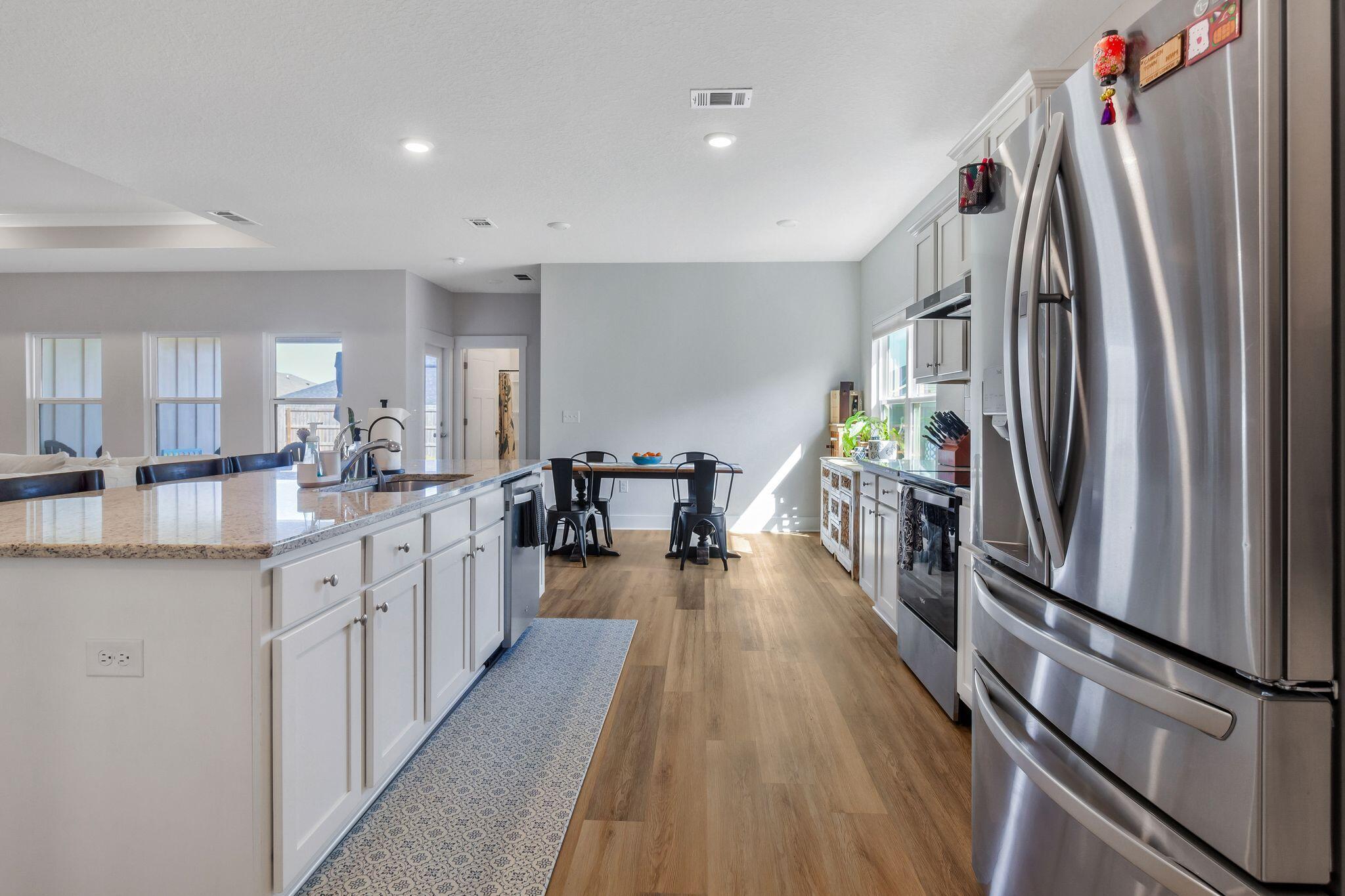 FOREST BAY ESTATES - Residential Lease