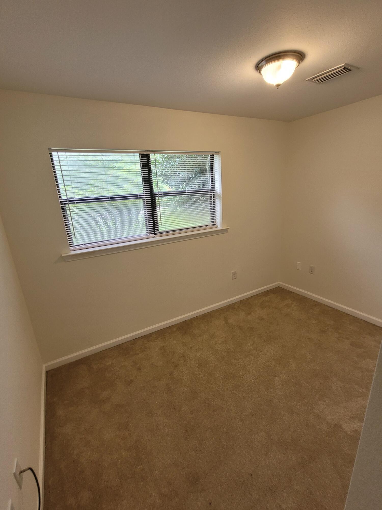 Elliotts Point 7th Addn - Residential