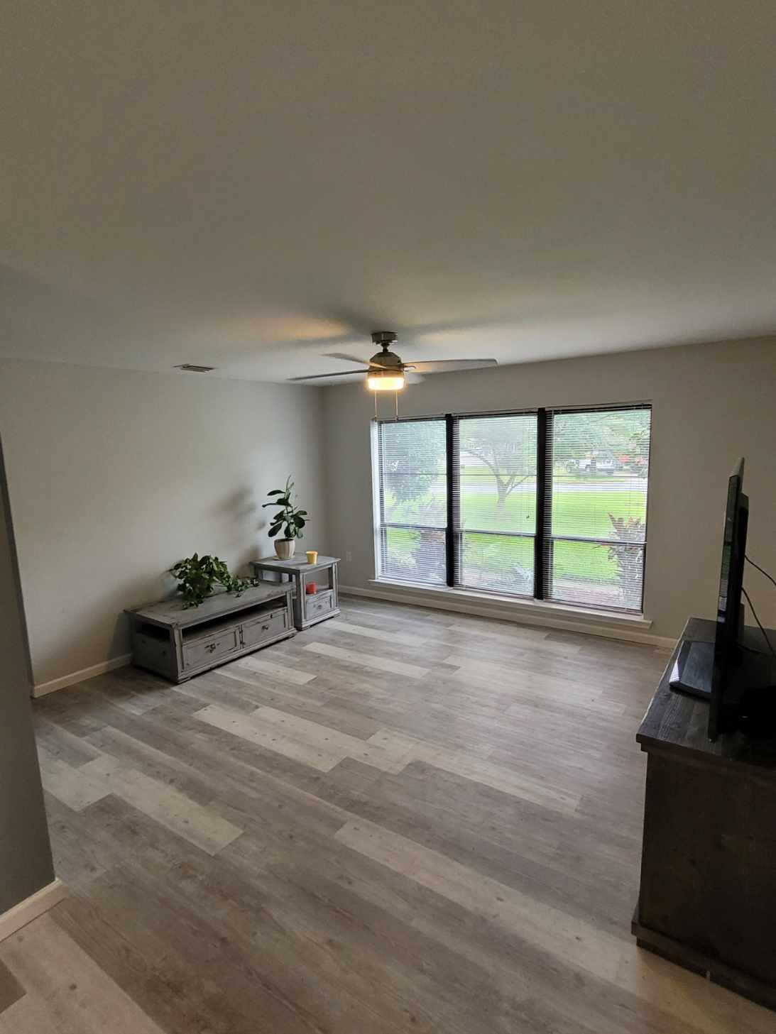 Elliotts Point 7th Addn - Residential