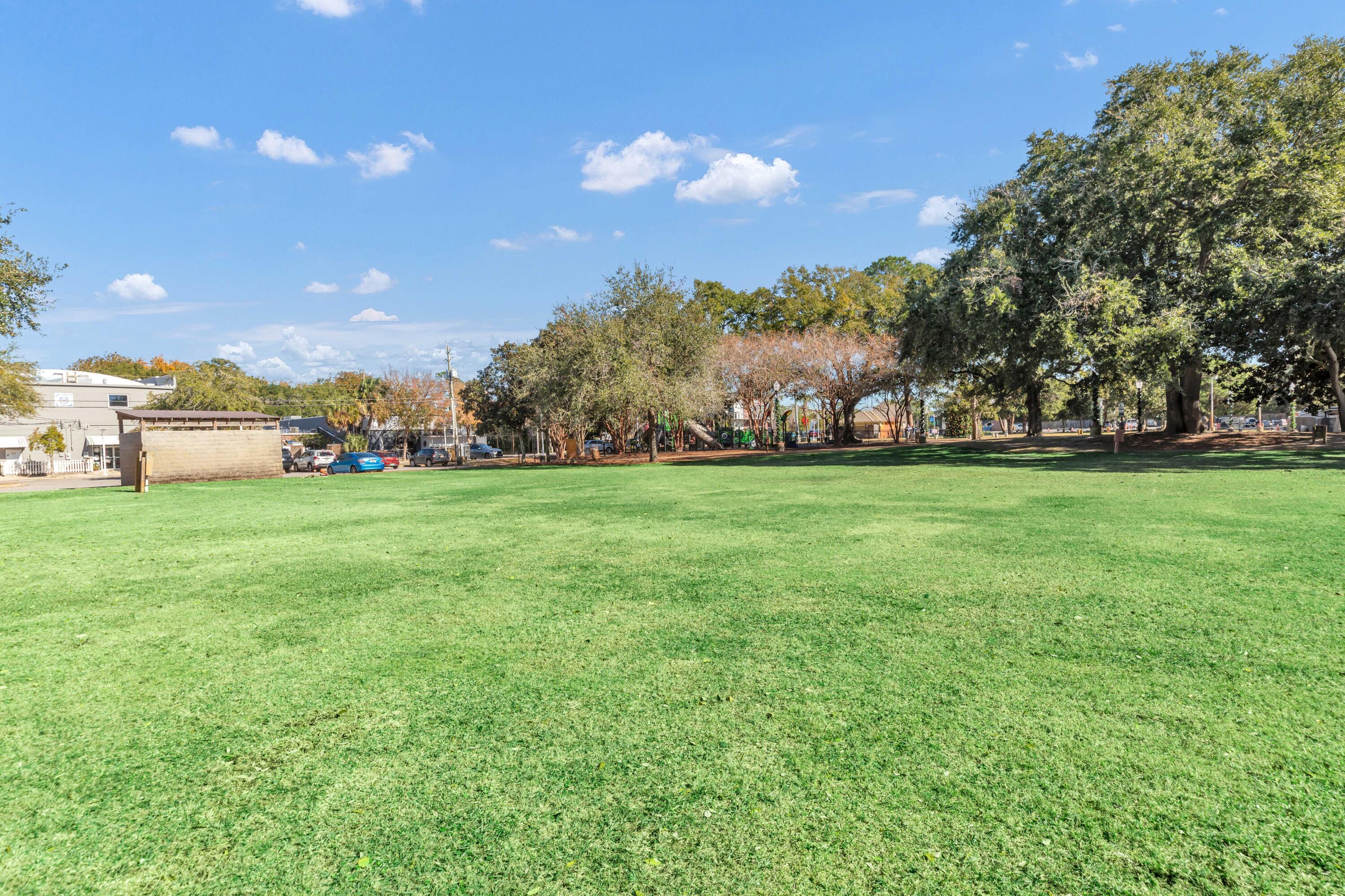 FRENCH QUARTERS - Residential