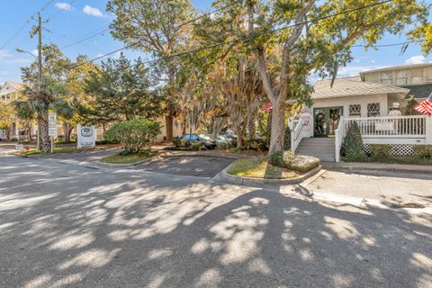 A home in Fort Walton Beach