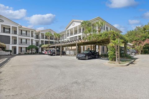 A home in Fort Walton Beach