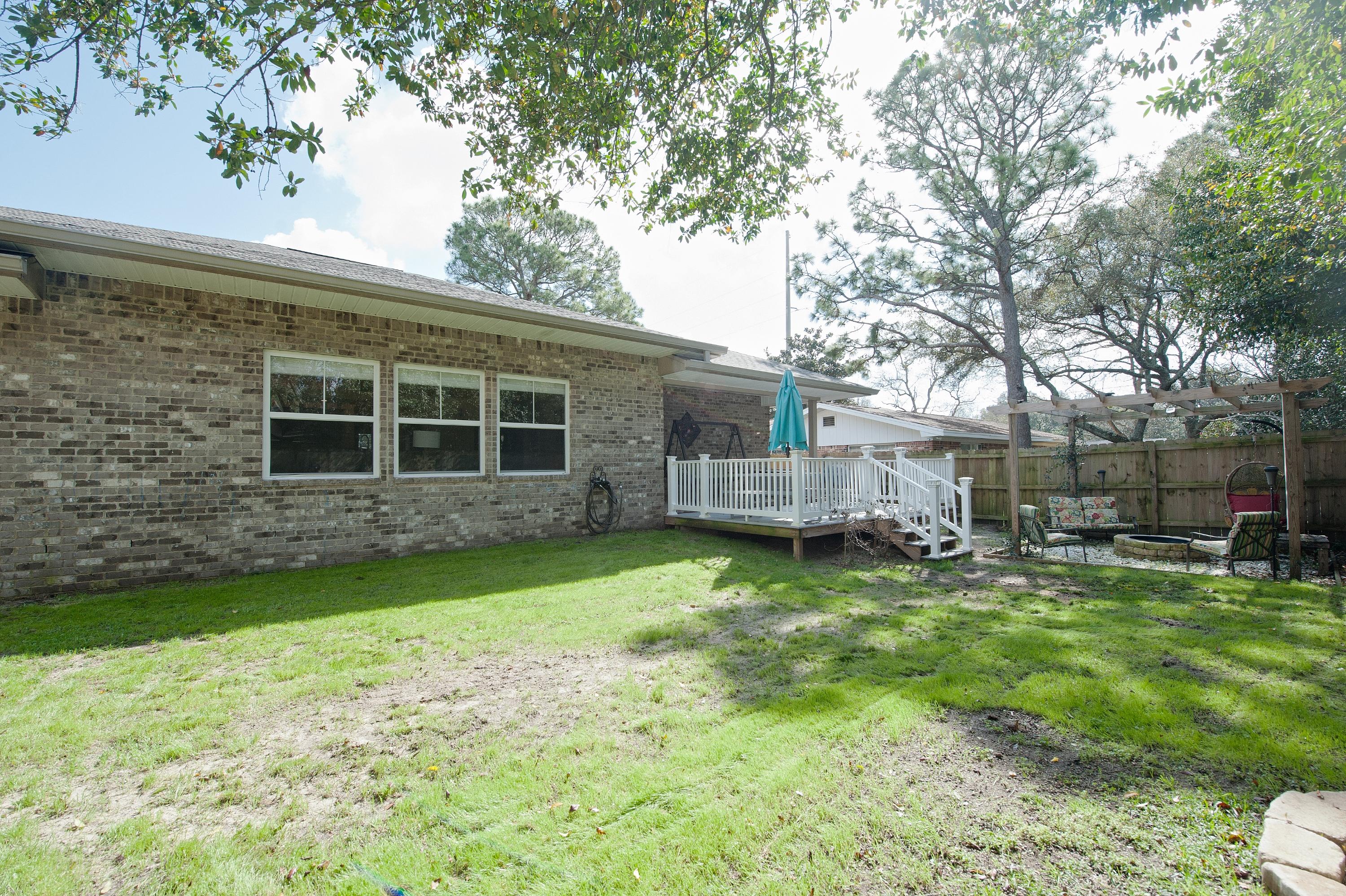 COLONIAL HEIGHTS - Residential