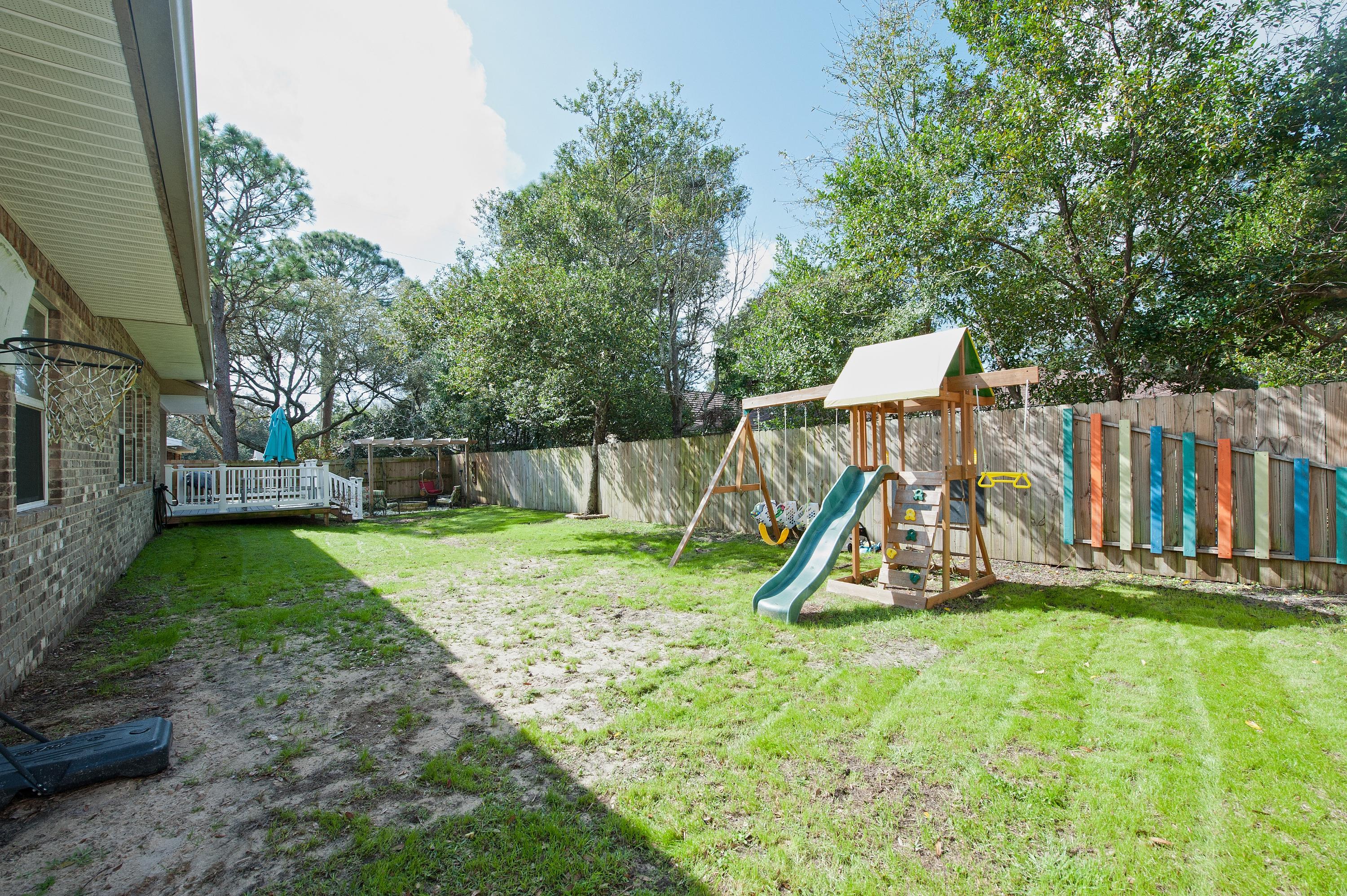 COLONIAL HEIGHTS - Residential